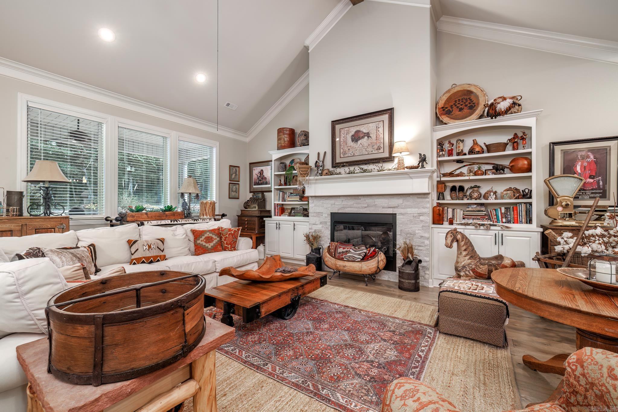 137 Pizarro Drive Hot Springs Village, AR 71909