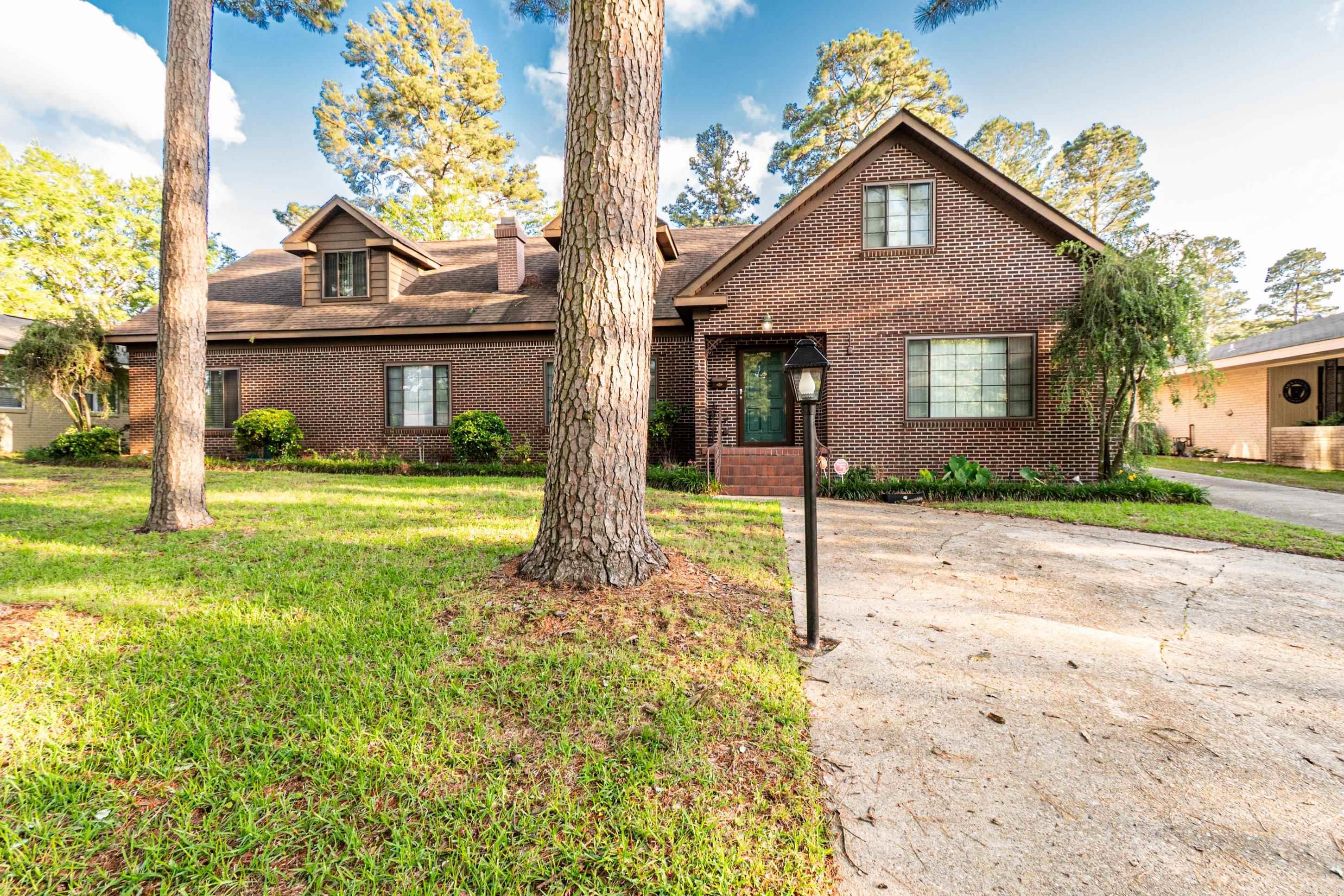 1705 W Cedar St  El Dorado, AR