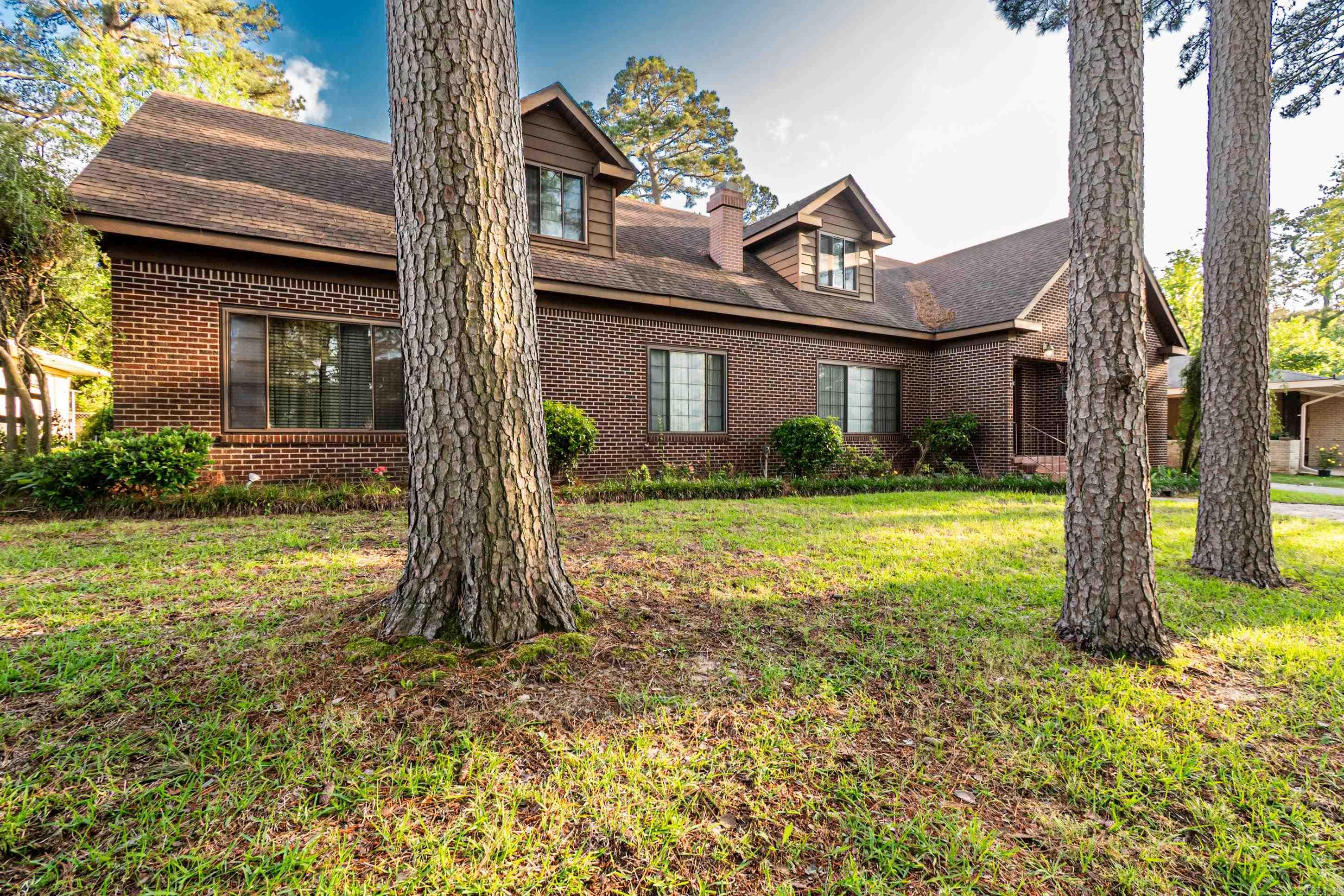 1705 W Cedar St  El Dorado, AR