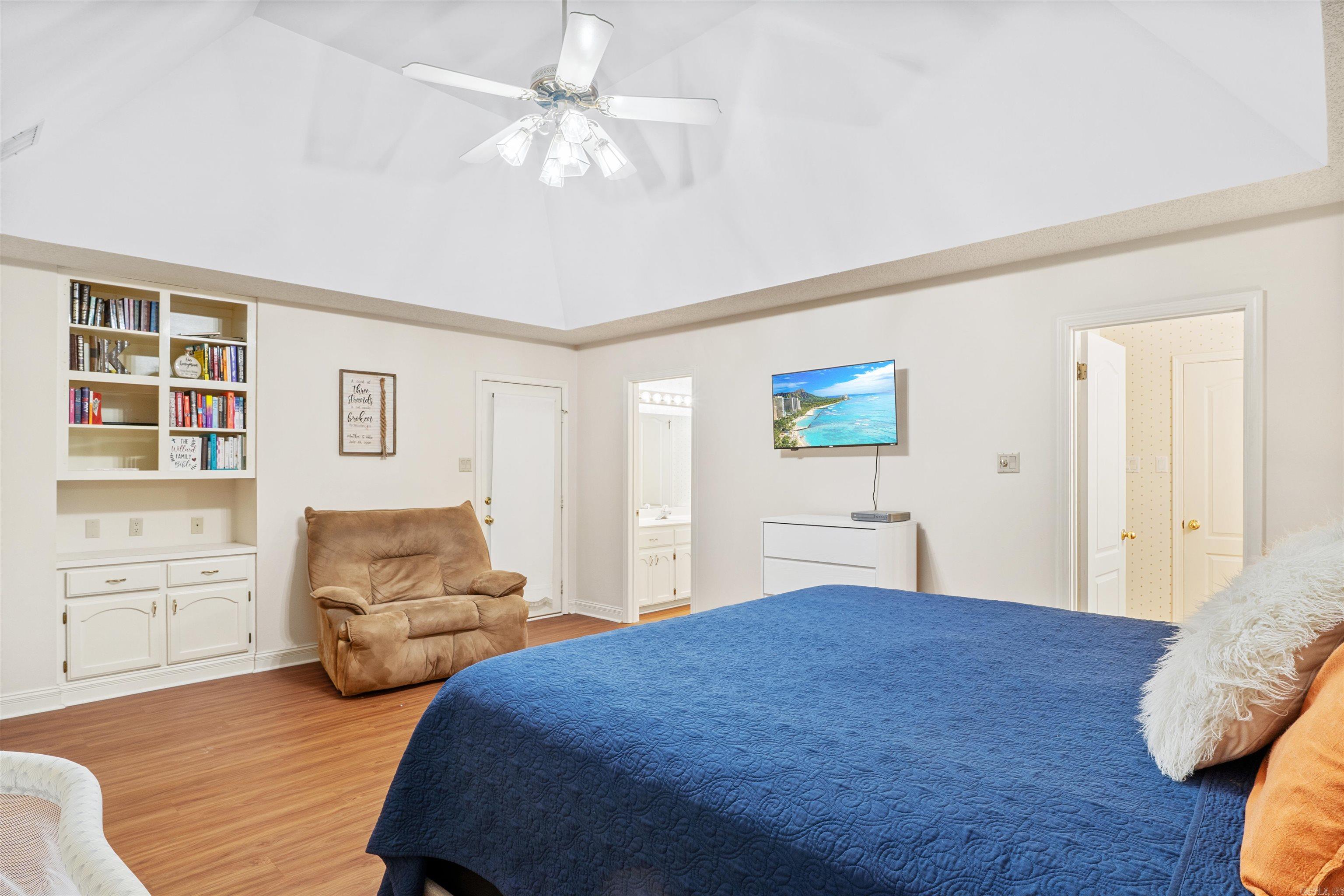 902  Heather  Conway, AR