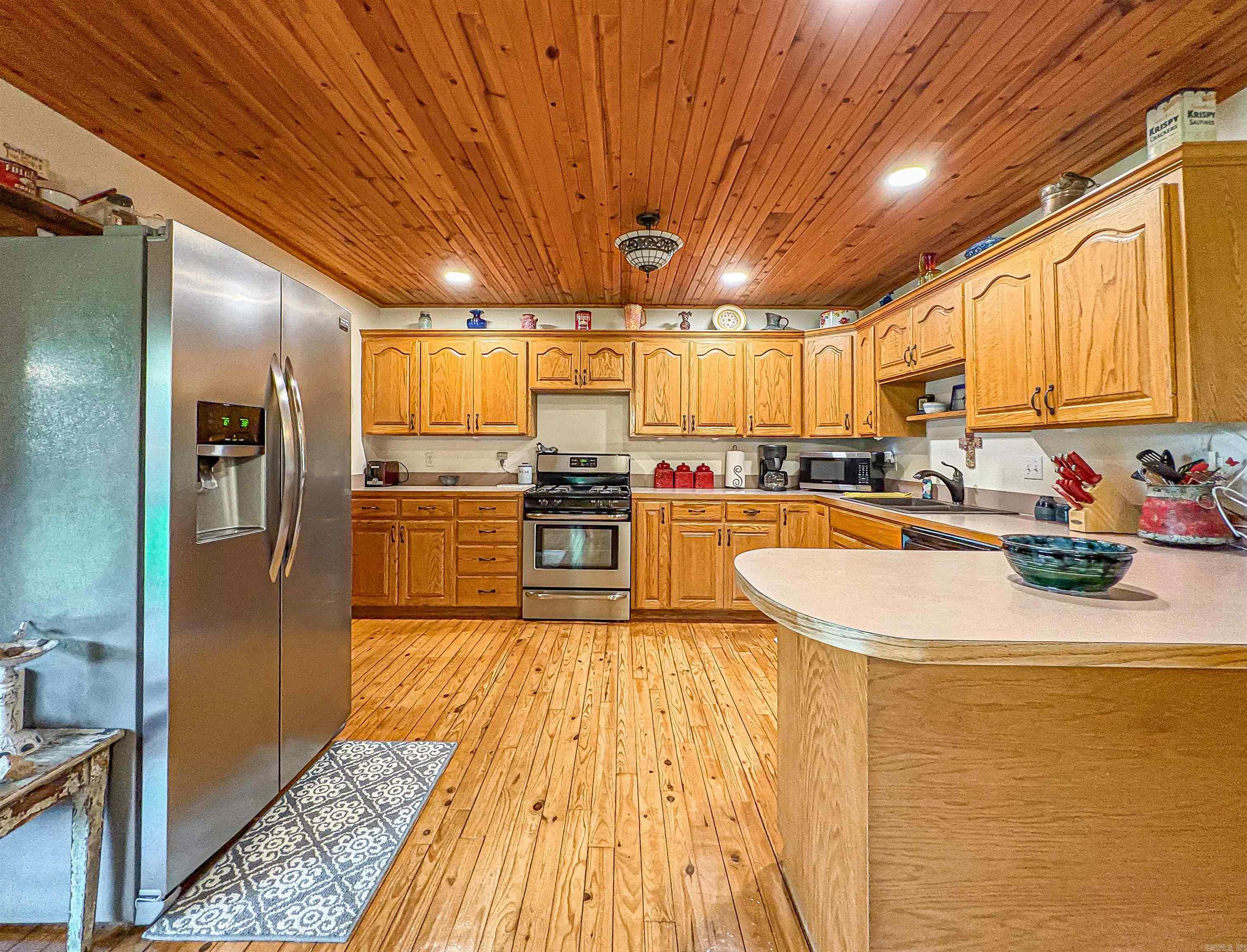 3811  MC 6014  Yellville, AR