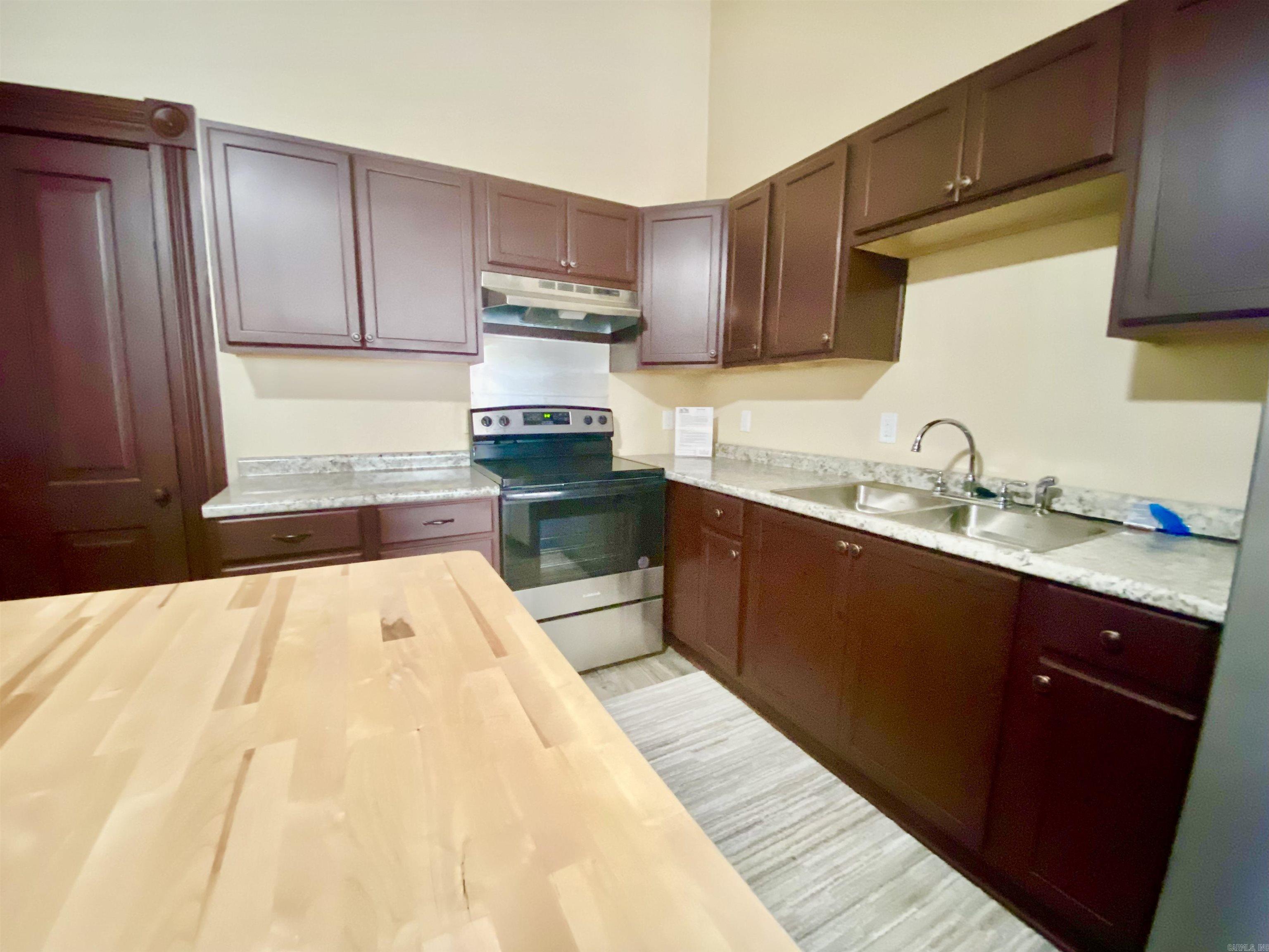 124  Clifton Street  Camden, AR