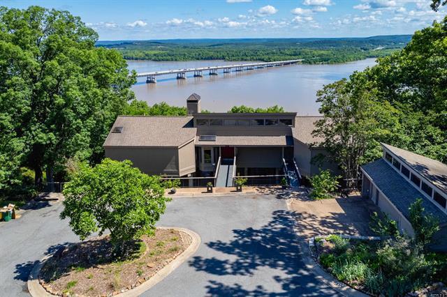 1  Rivers Edge  Little Rock, AR
