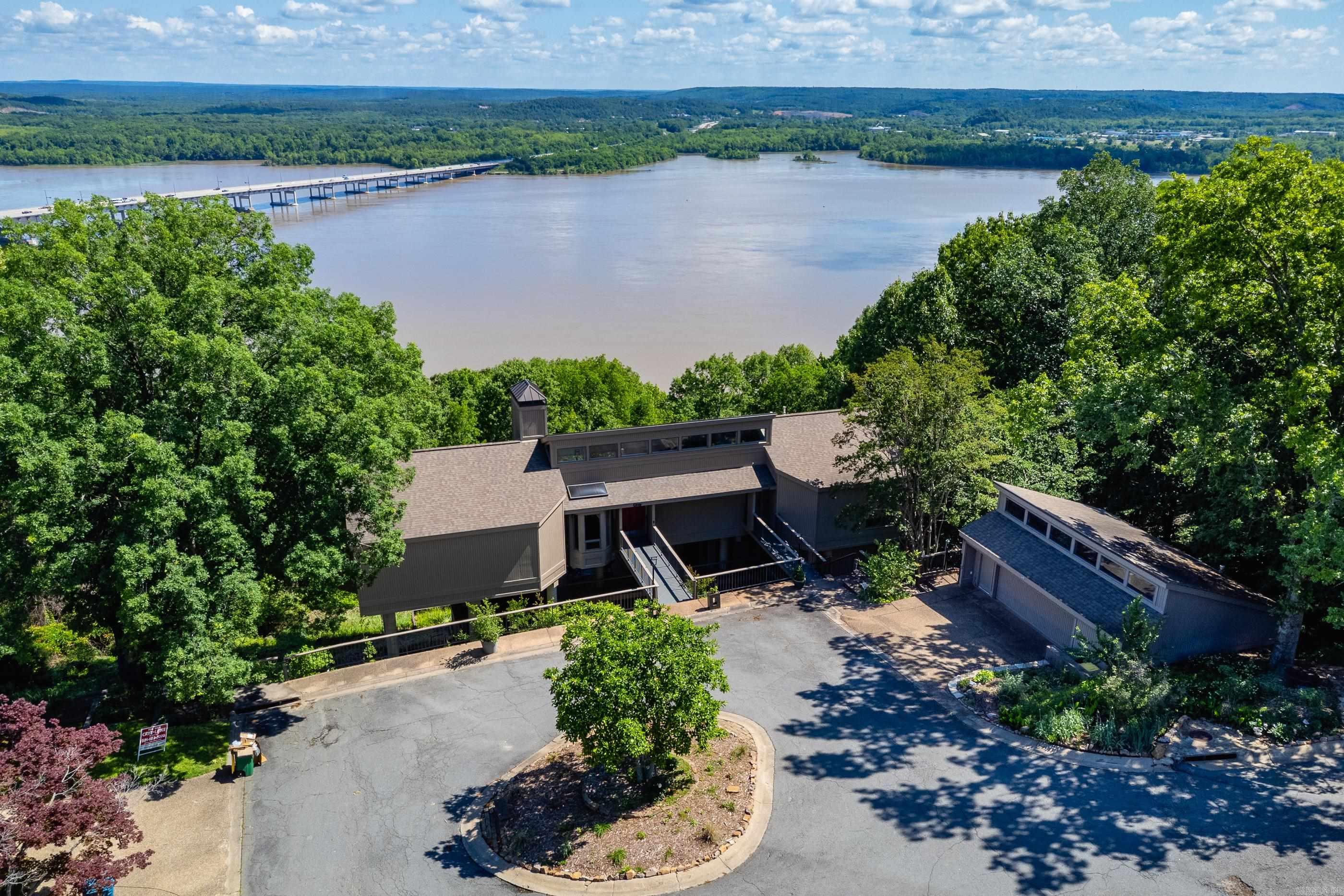 1  Rivers Edge  Little Rock, AR