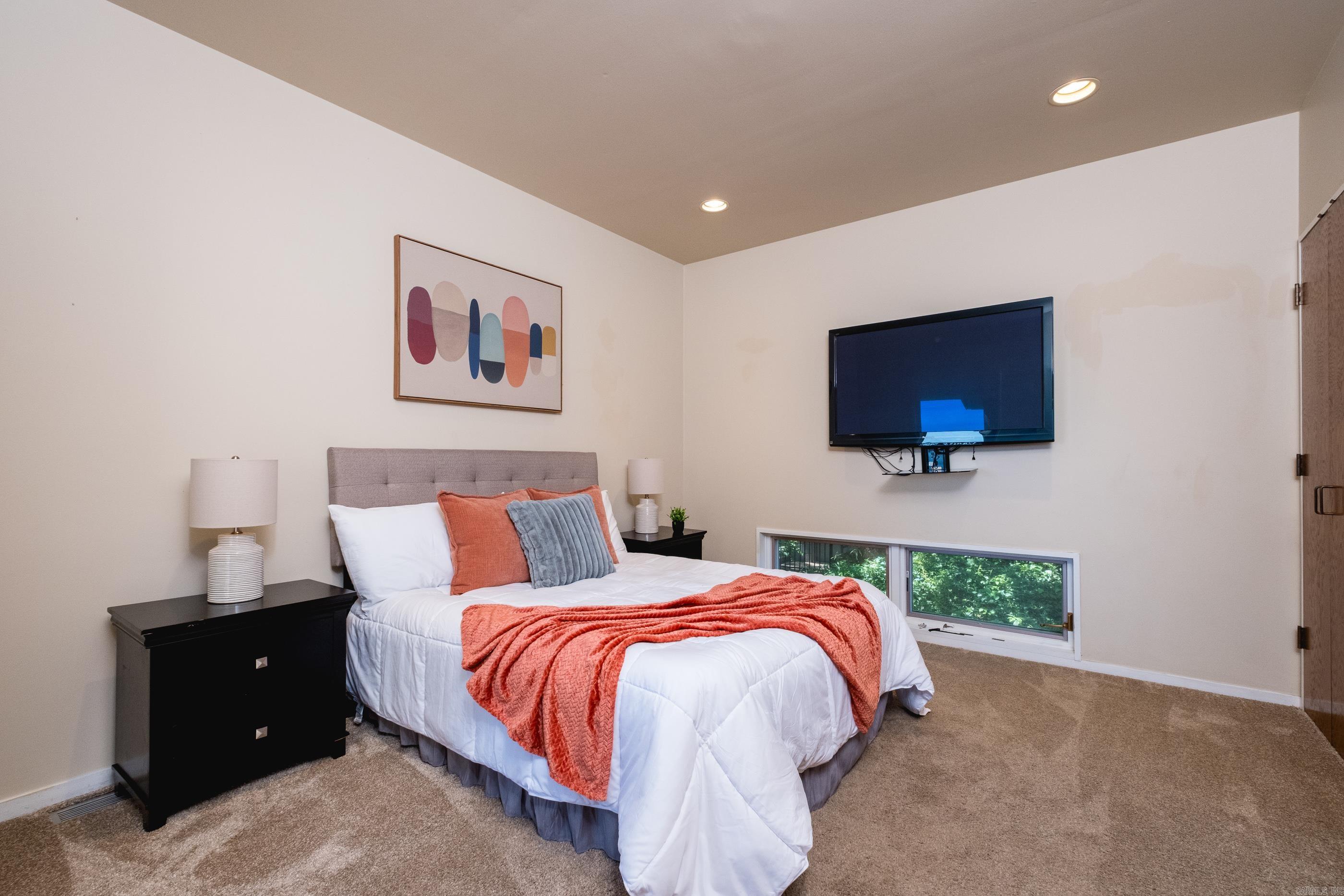 1  Rivers Edge  Little Rock, AR