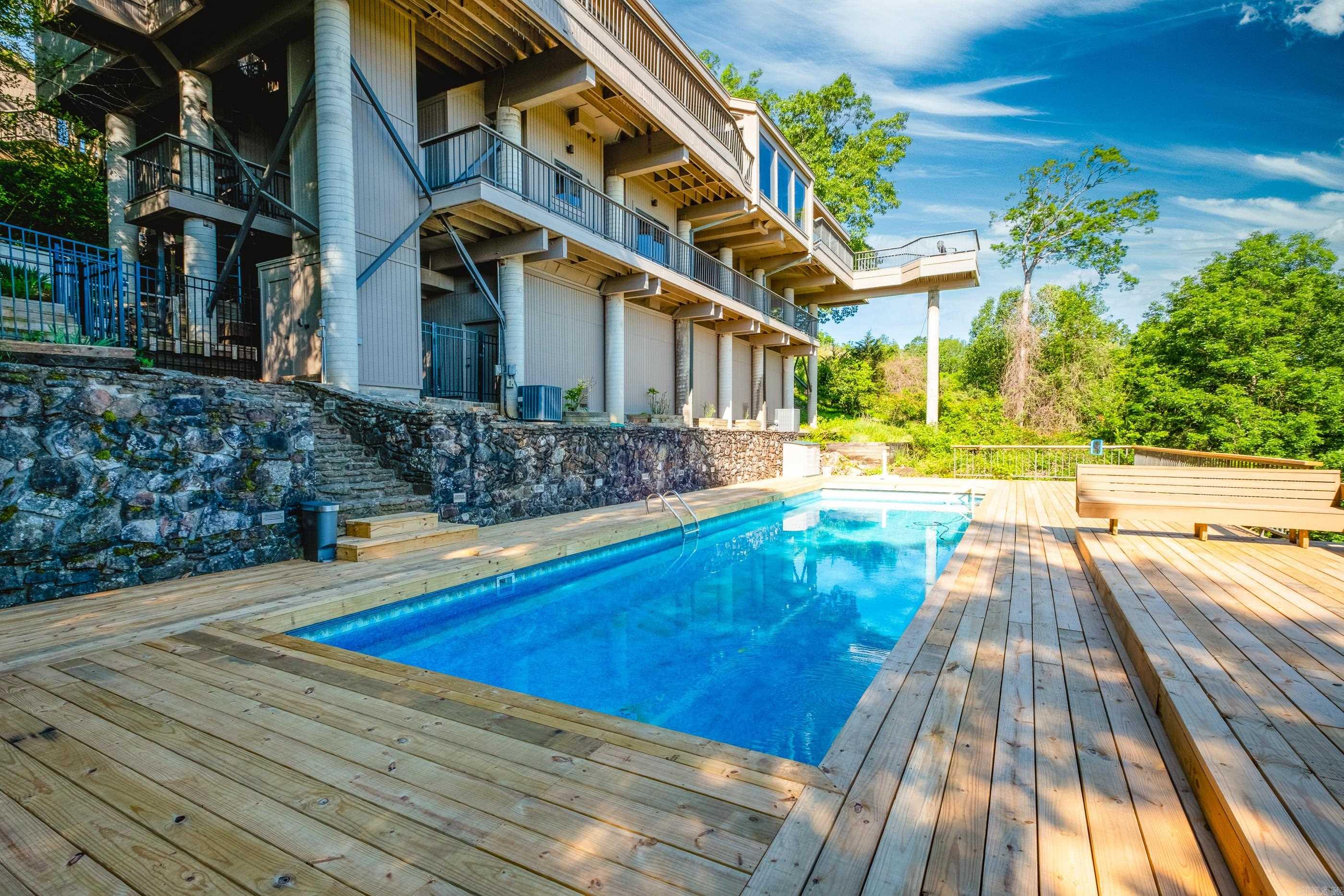 1  Rivers Edge  Little Rock, AR