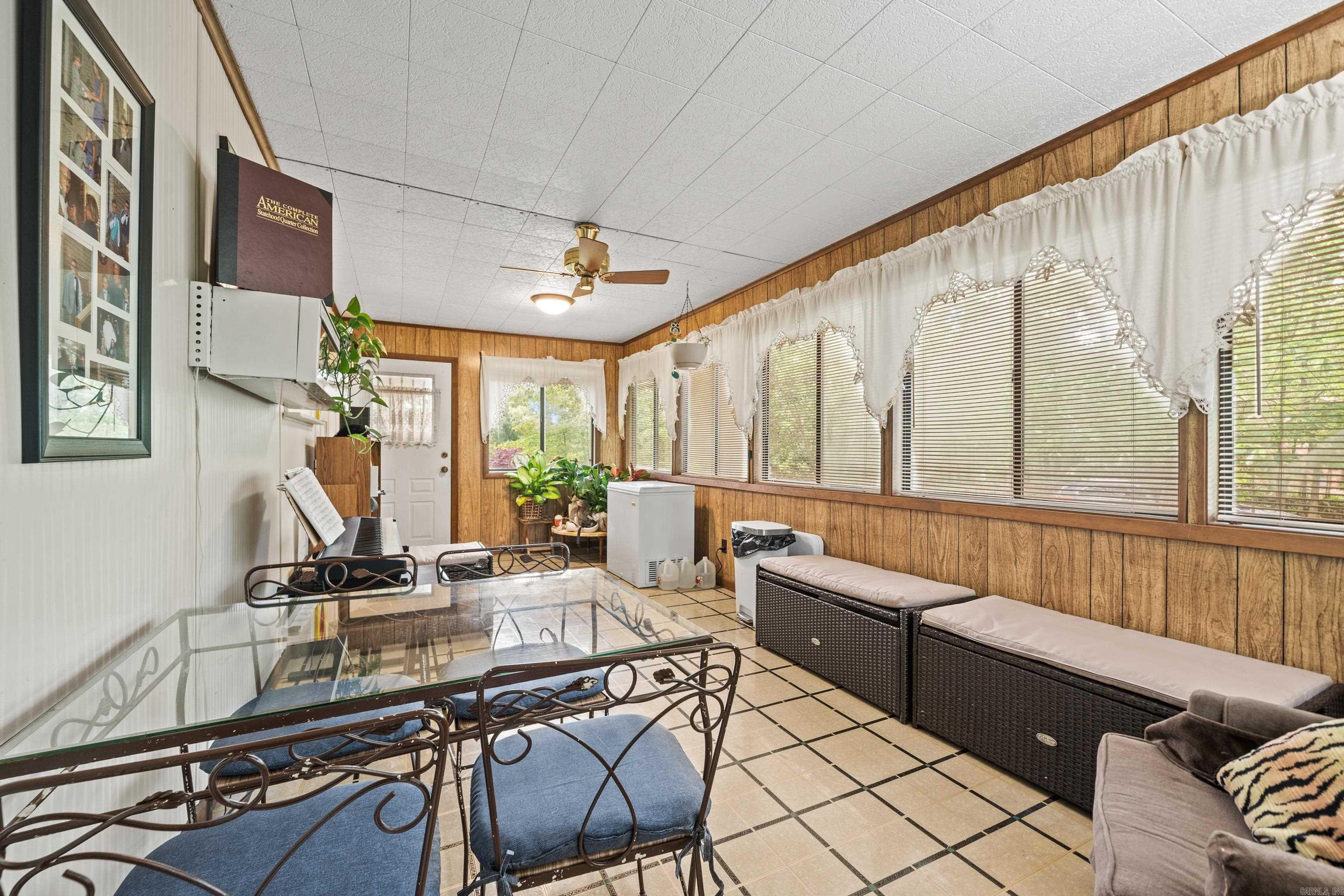 1  Vilafranca  Hot Springs Village, AR