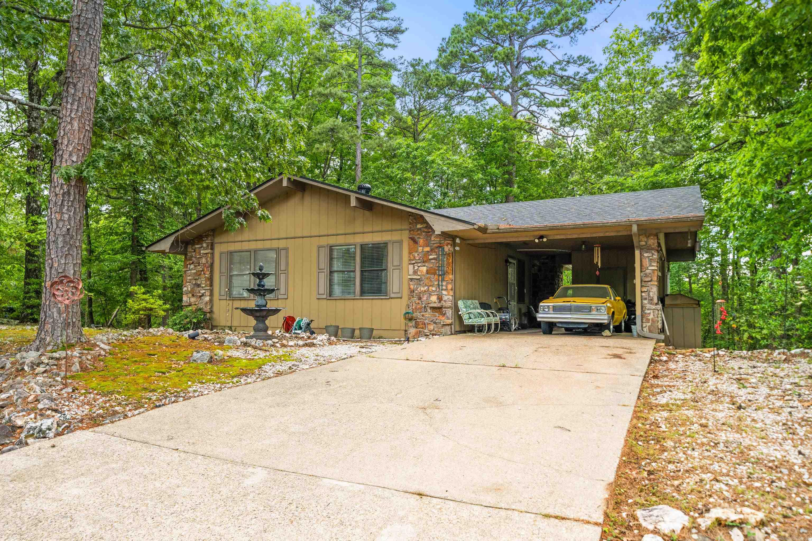 1  Vilafranca  Hot Springs Village, AR