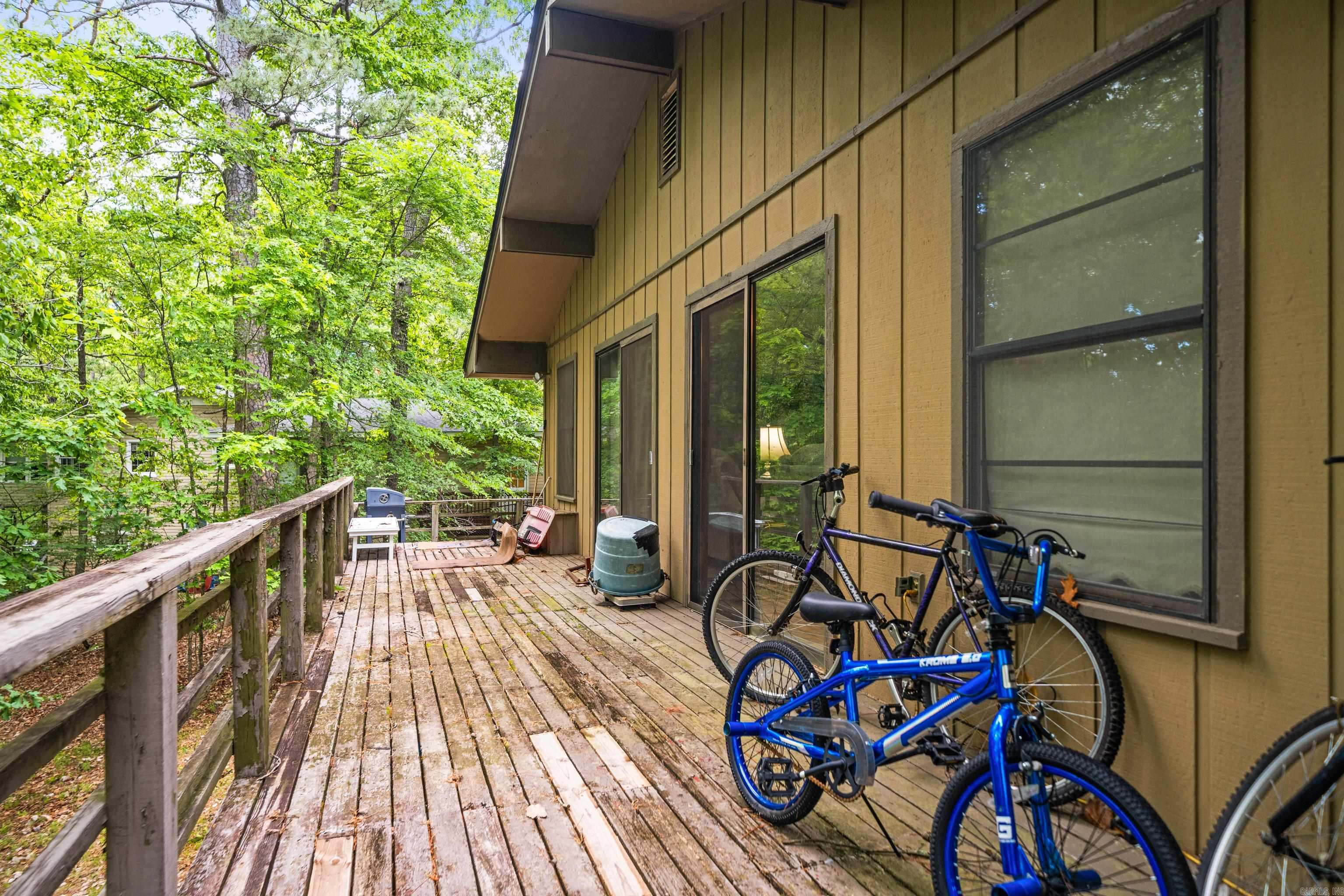 1  Vilafranca  Hot Springs Village, AR