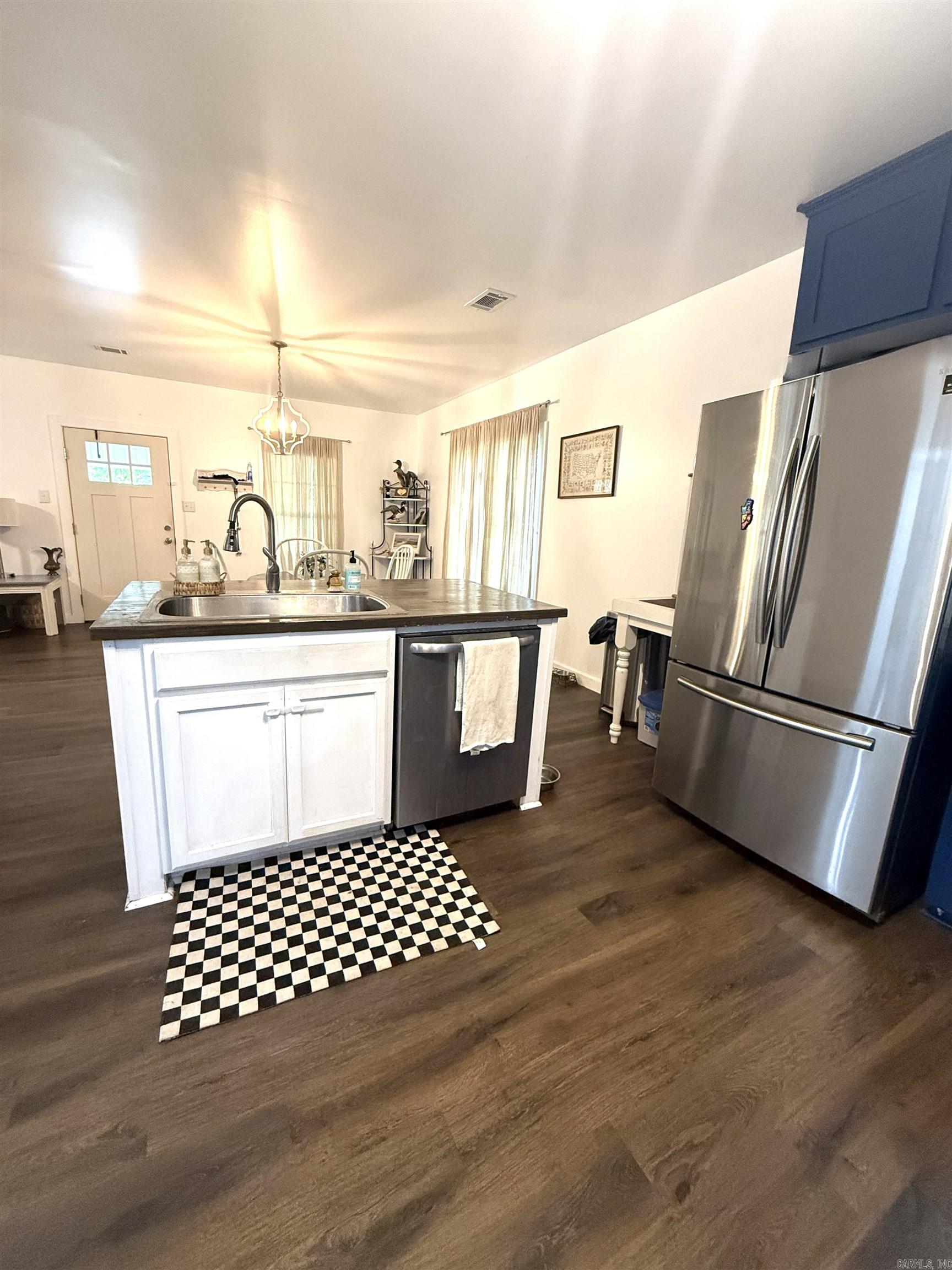 1306  Reynolds  Clarksville, AR