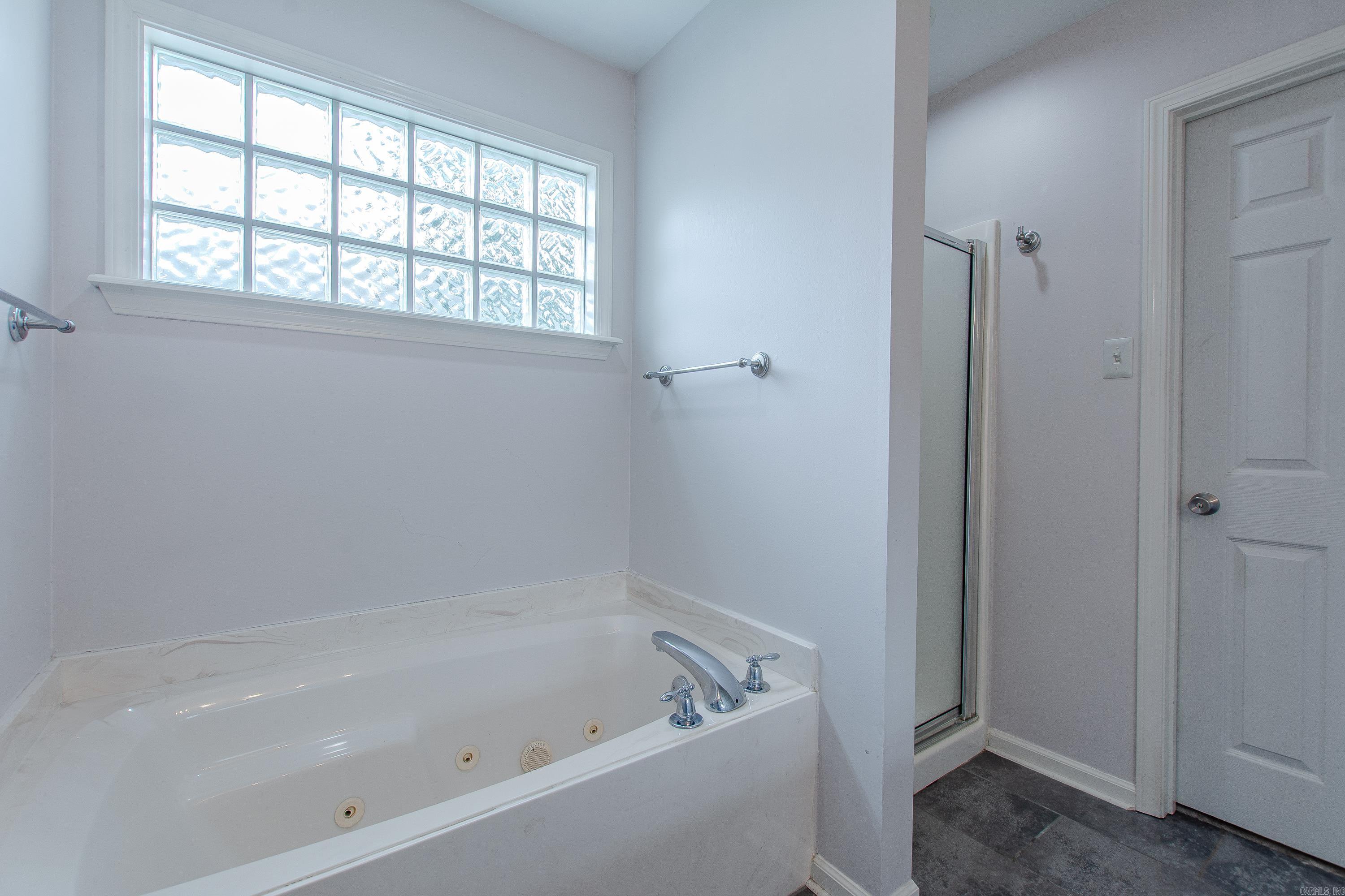 2109  Stoney Creek  Little Rock, AR