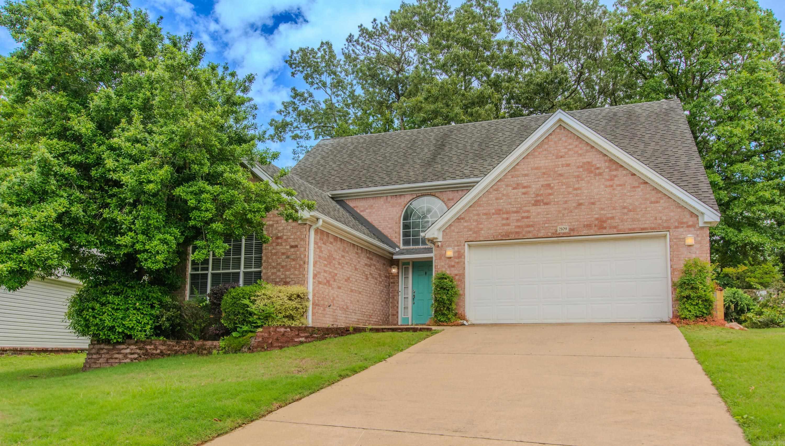 2109  Stoney Creek  Little Rock, AR