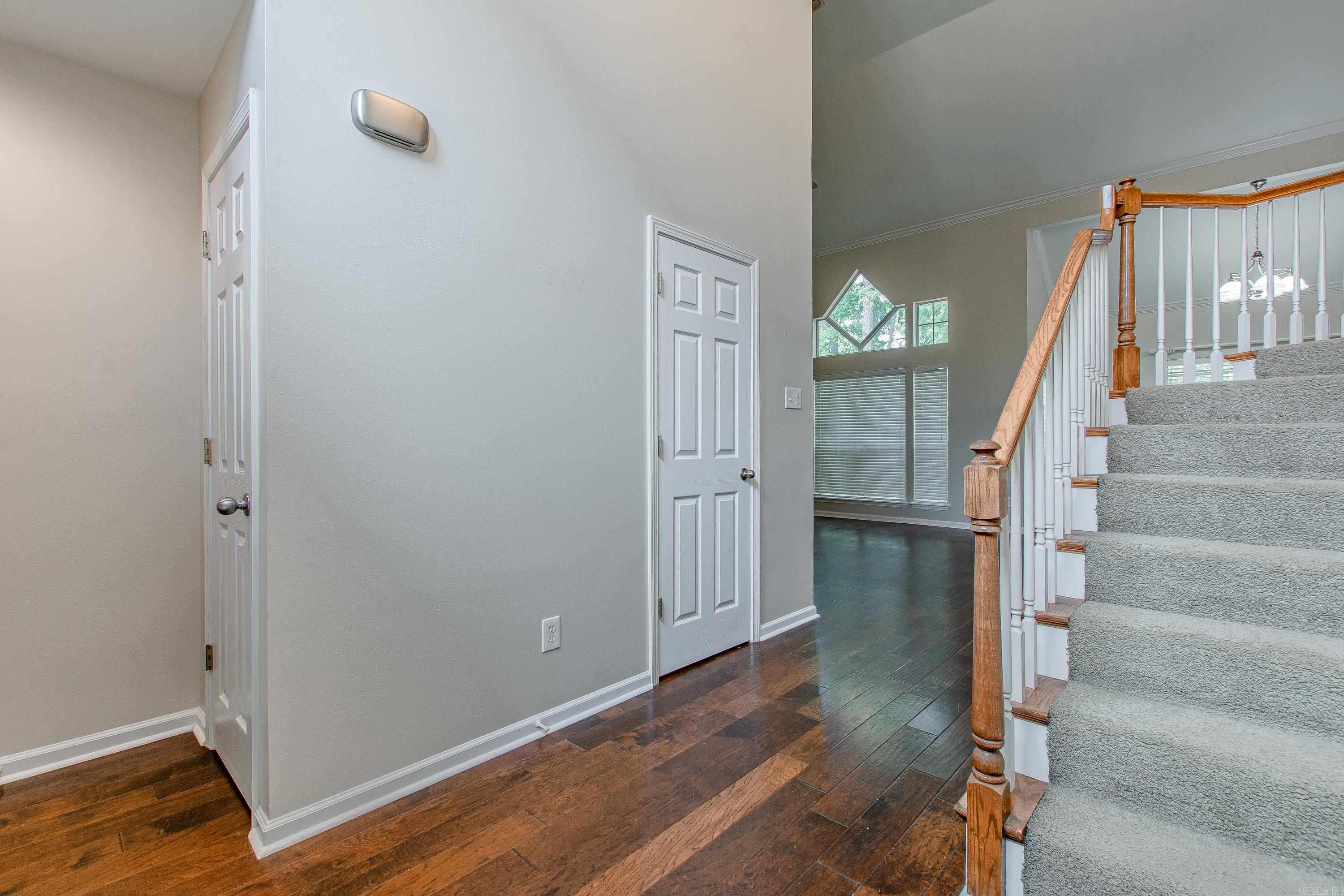 2109  Stoney Creek  Little Rock, AR