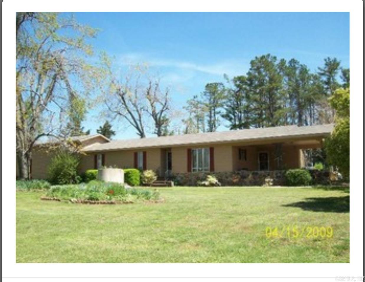 39 E Club Rd. Road