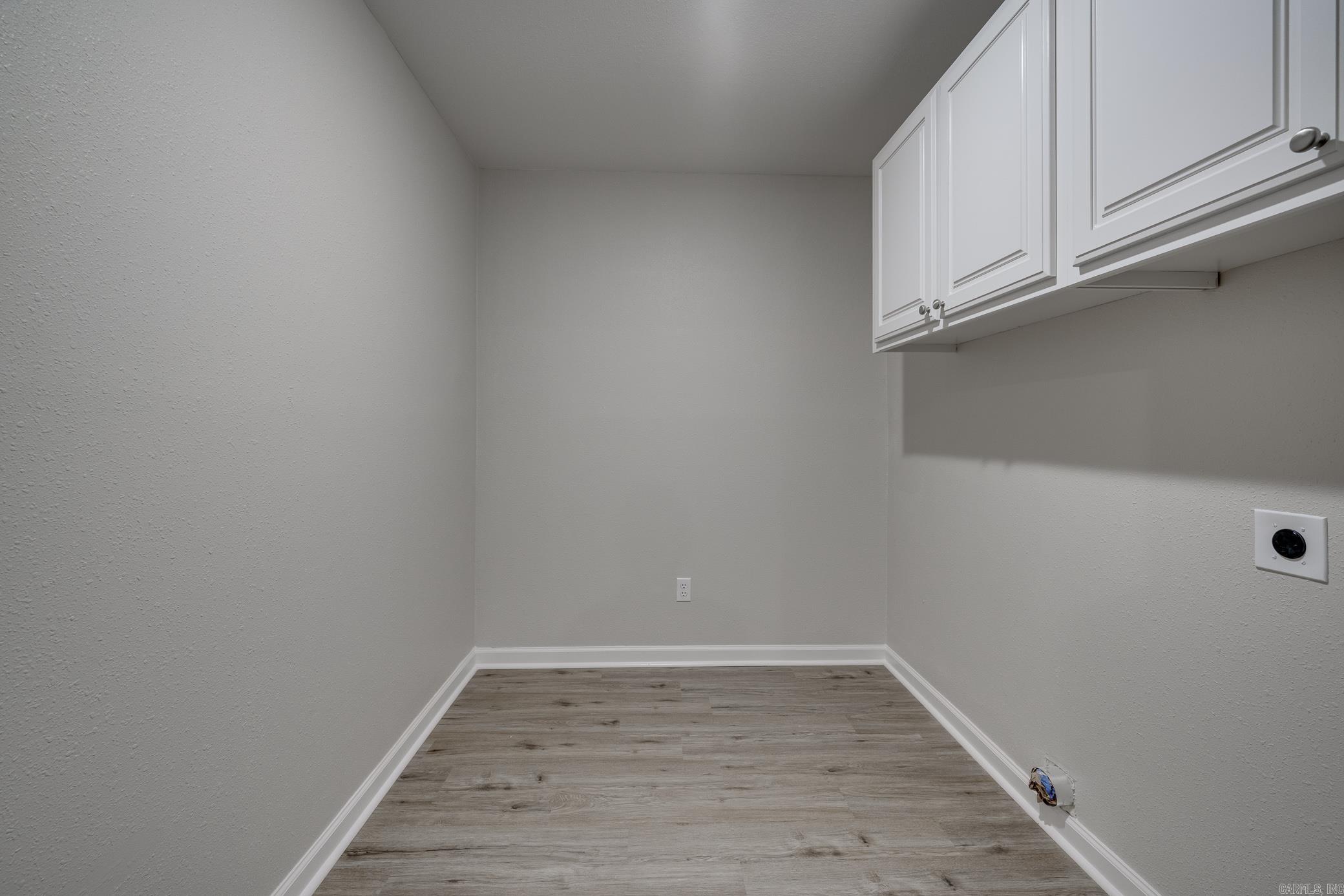 347  Randall  Sherwood, AR