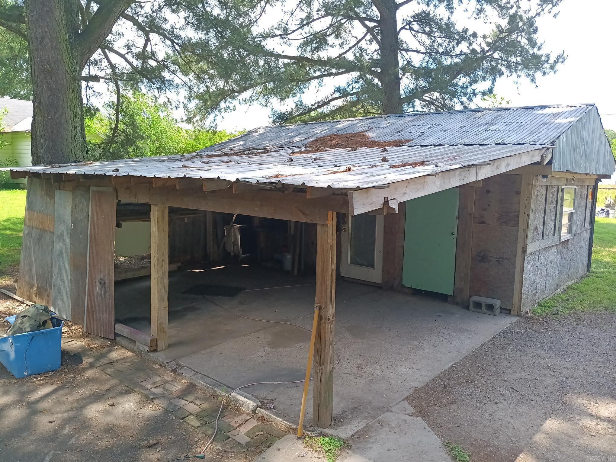 1106 S First  Judsonia, AR