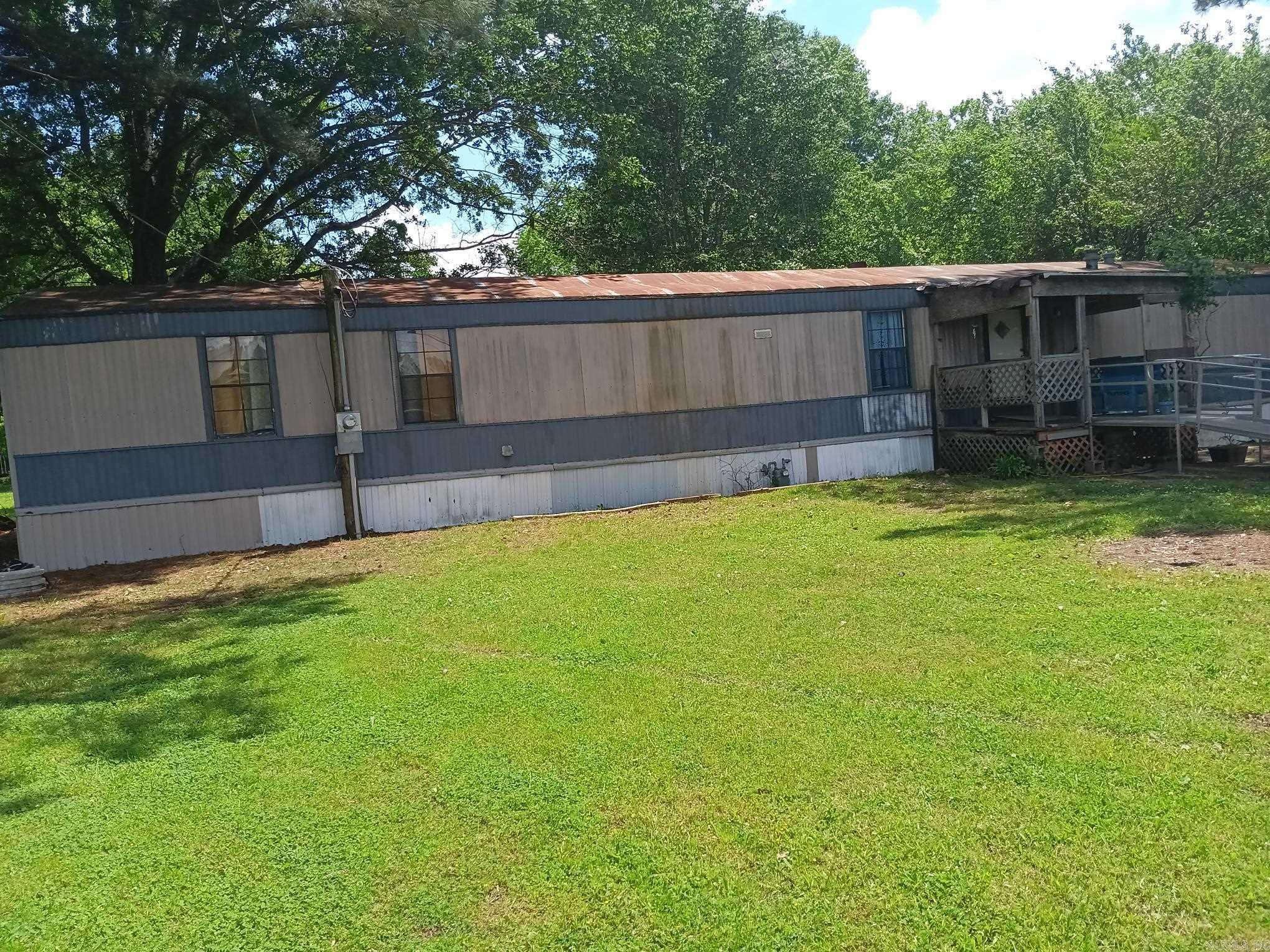 1106 S First  Judsonia, AR