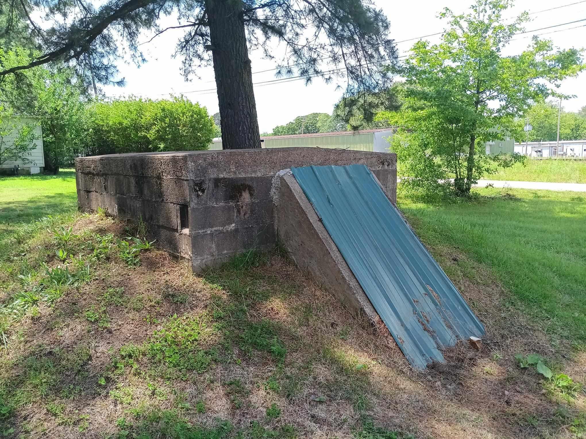 1106 S First  Judsonia, AR