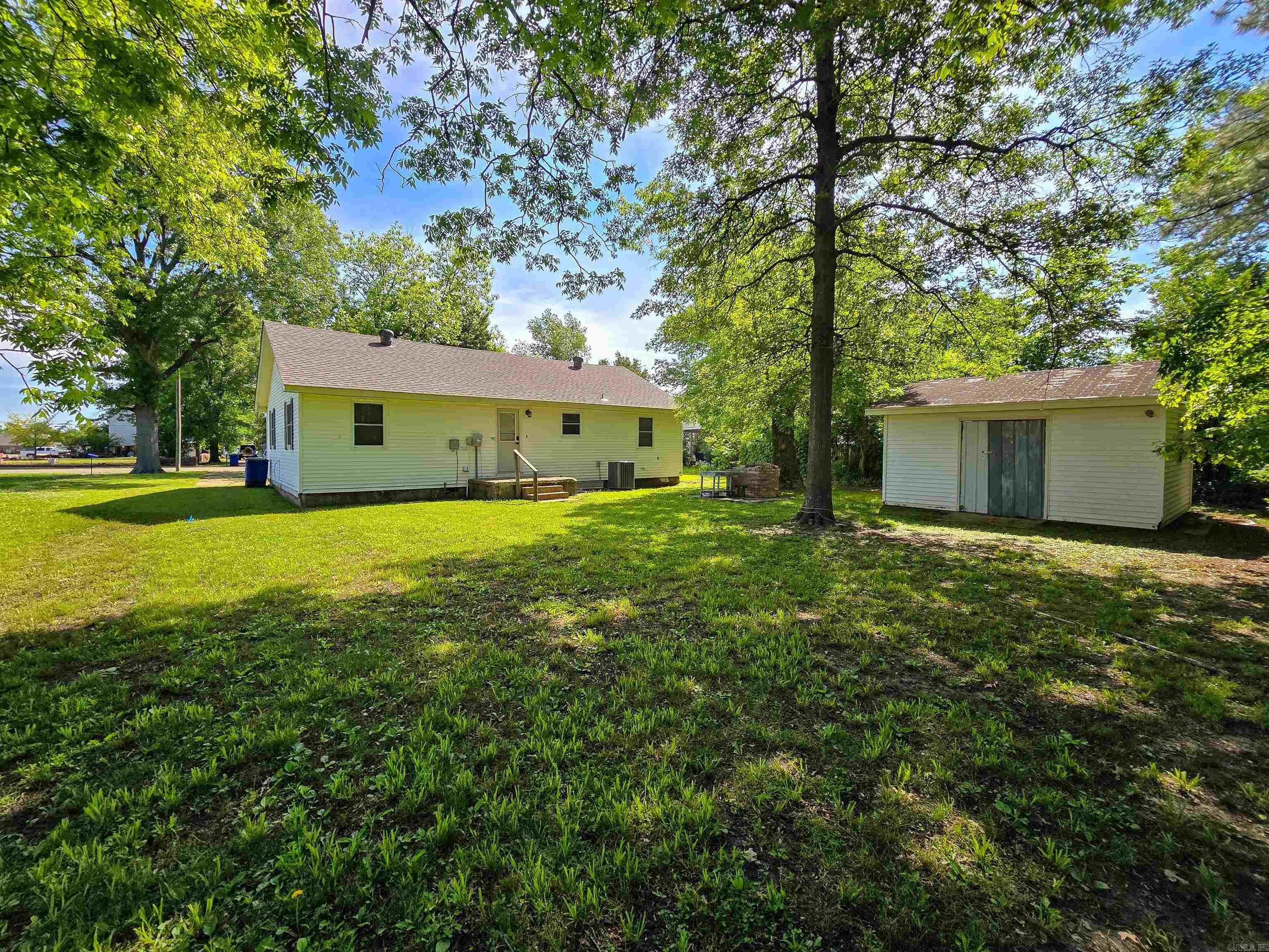 504  St Francis  Marked Tree, AR