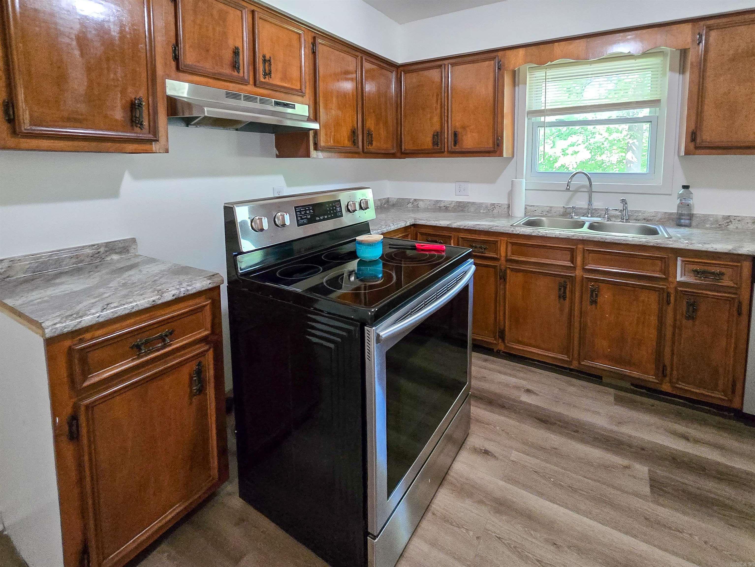 504  St Francis  Marked Tree, AR