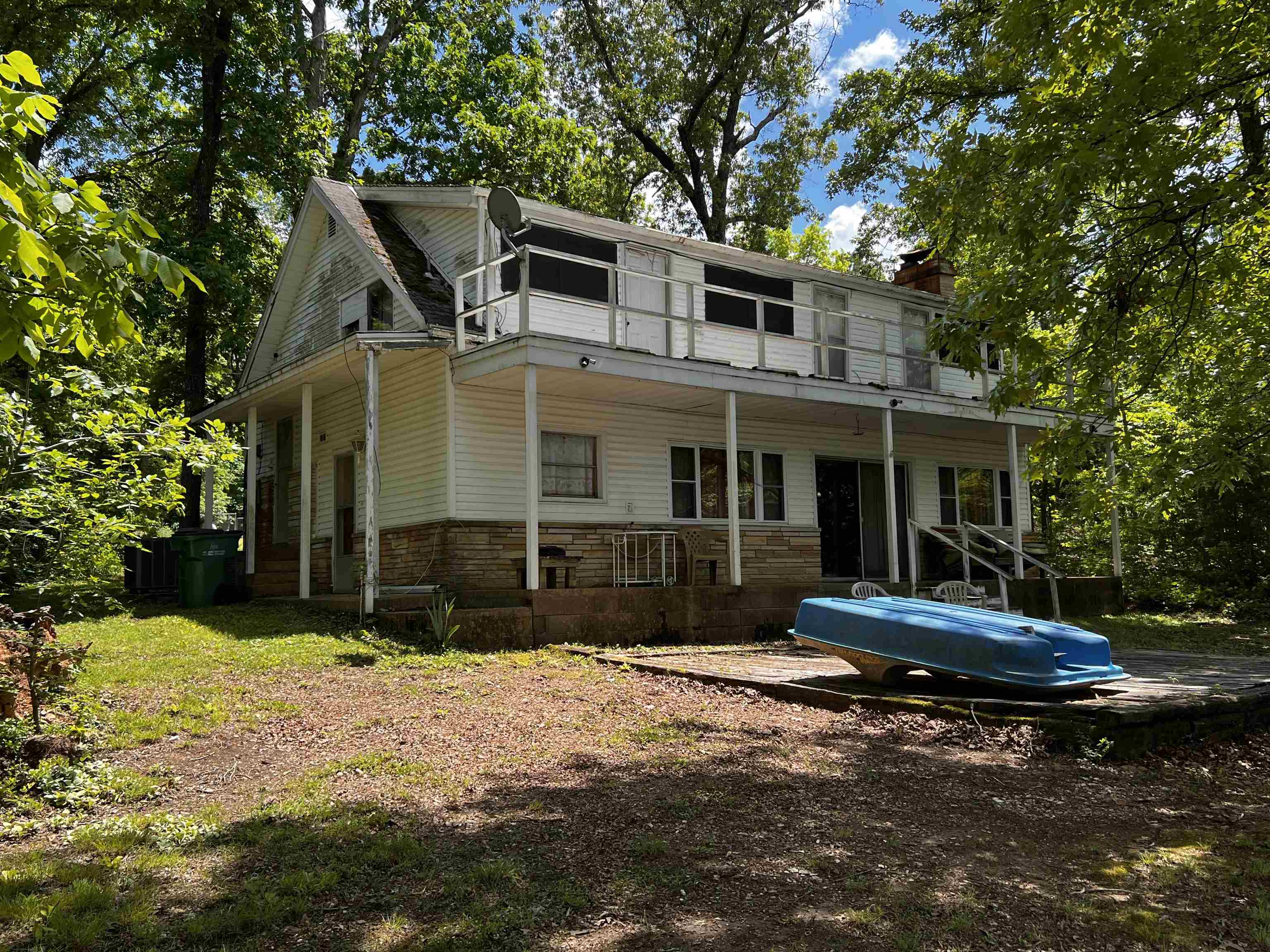 96 E Lakeshore  Cherokee Village, AR