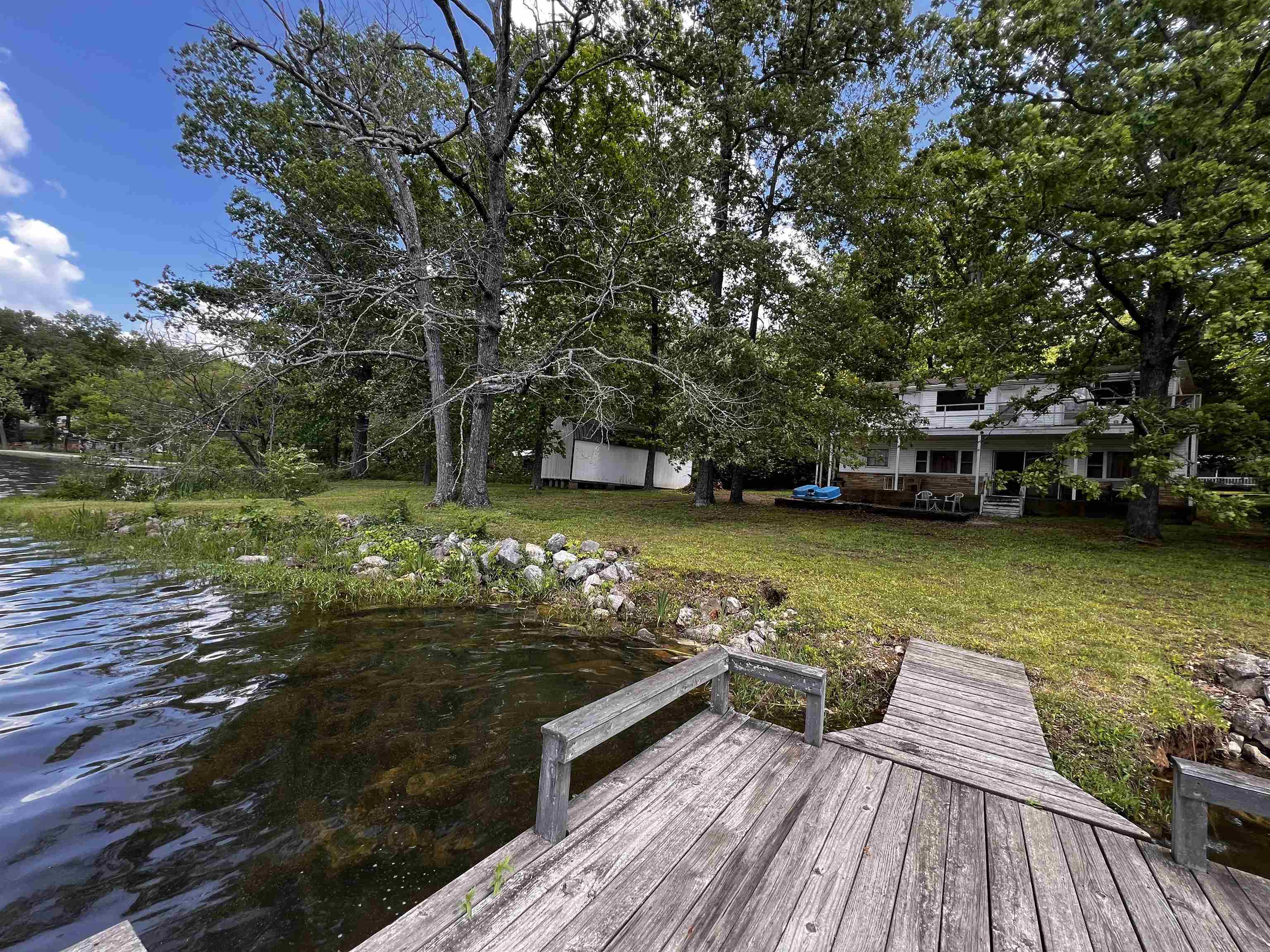 96 E Lakeshore  Cherokee Village, AR