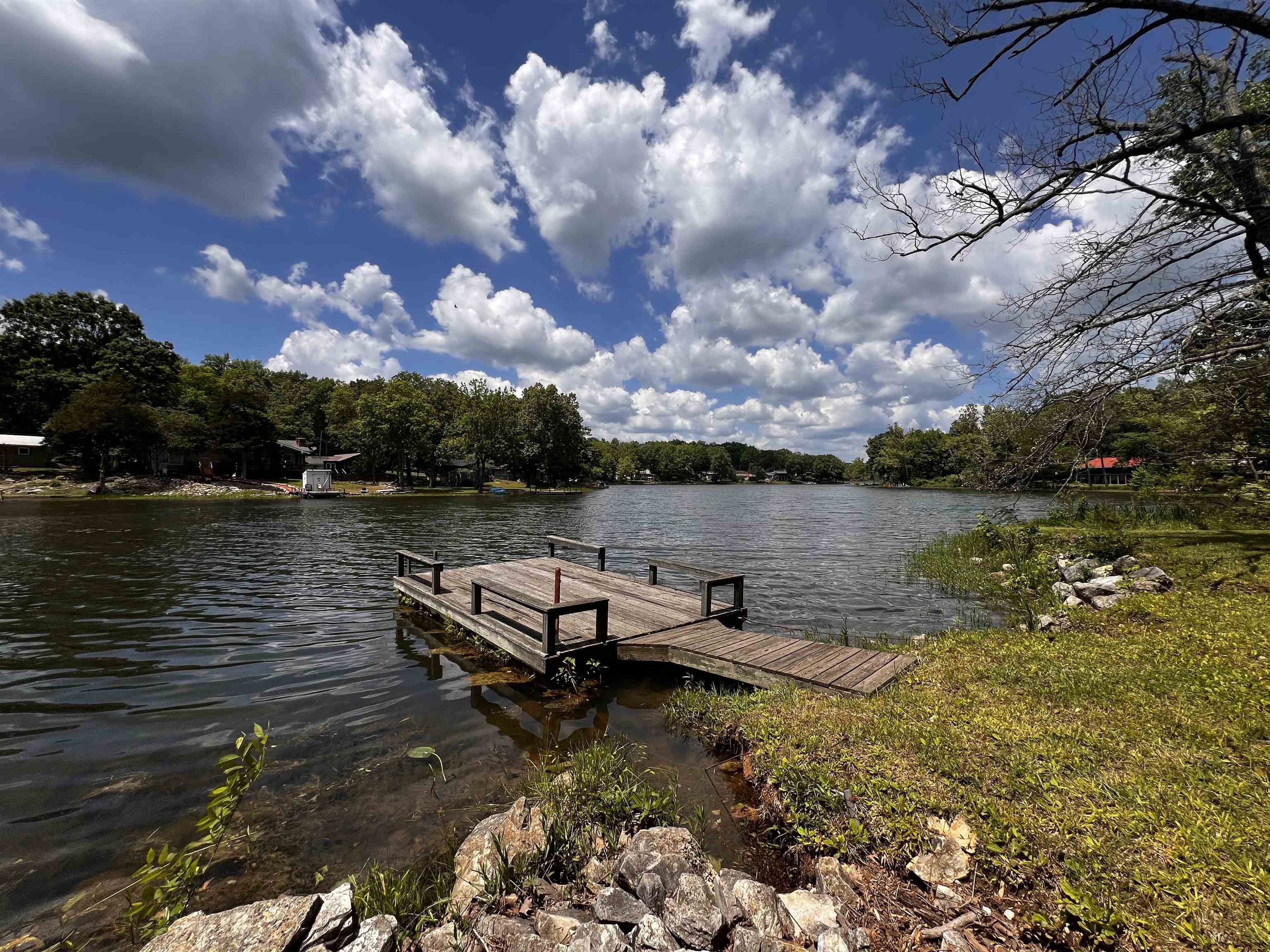 96 E Lakeshore  Cherokee Village, AR