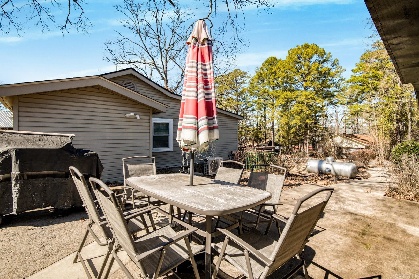 4  School  Higden, AR