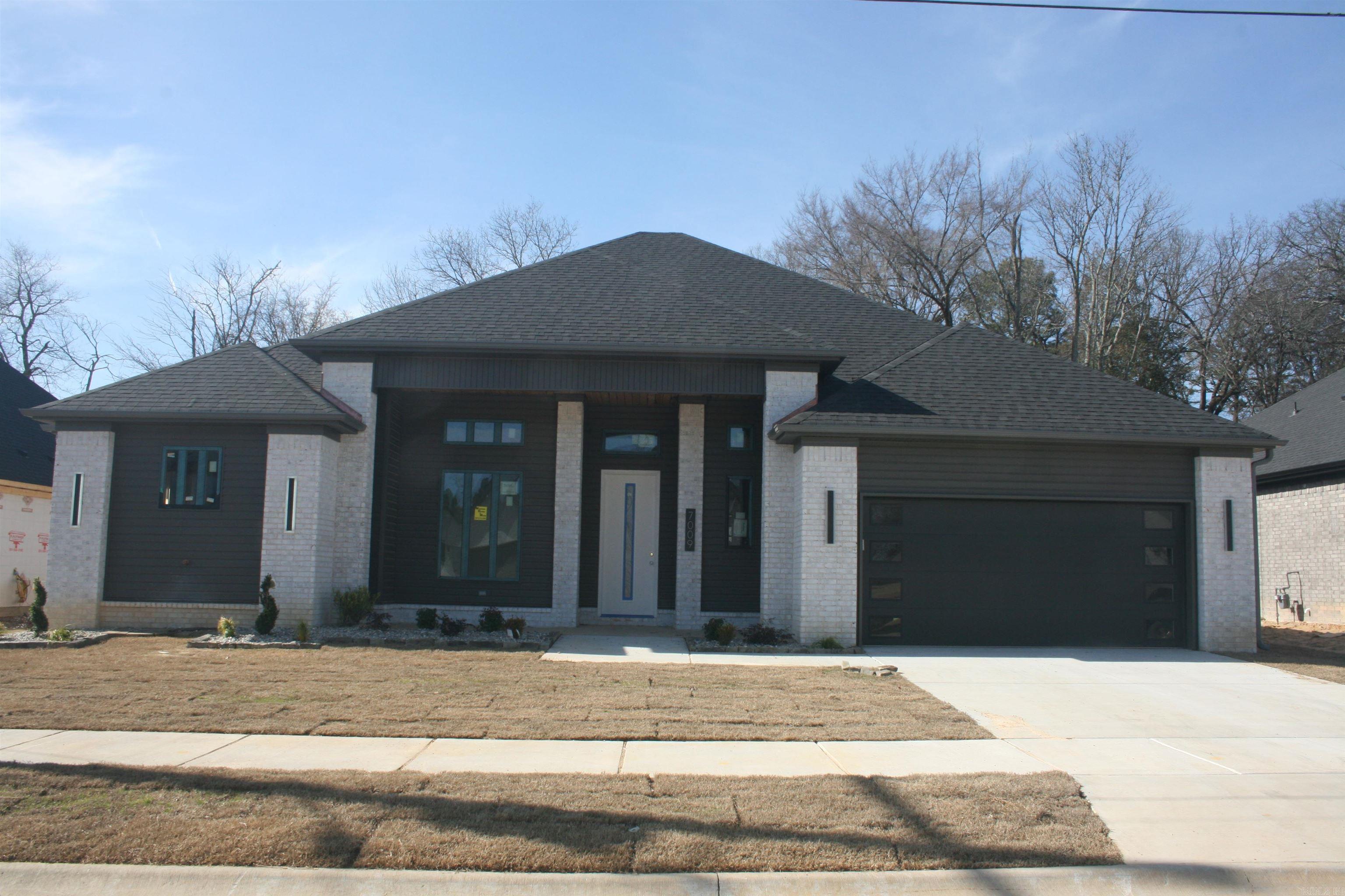 7009  Cold Creek  Alexander, AR