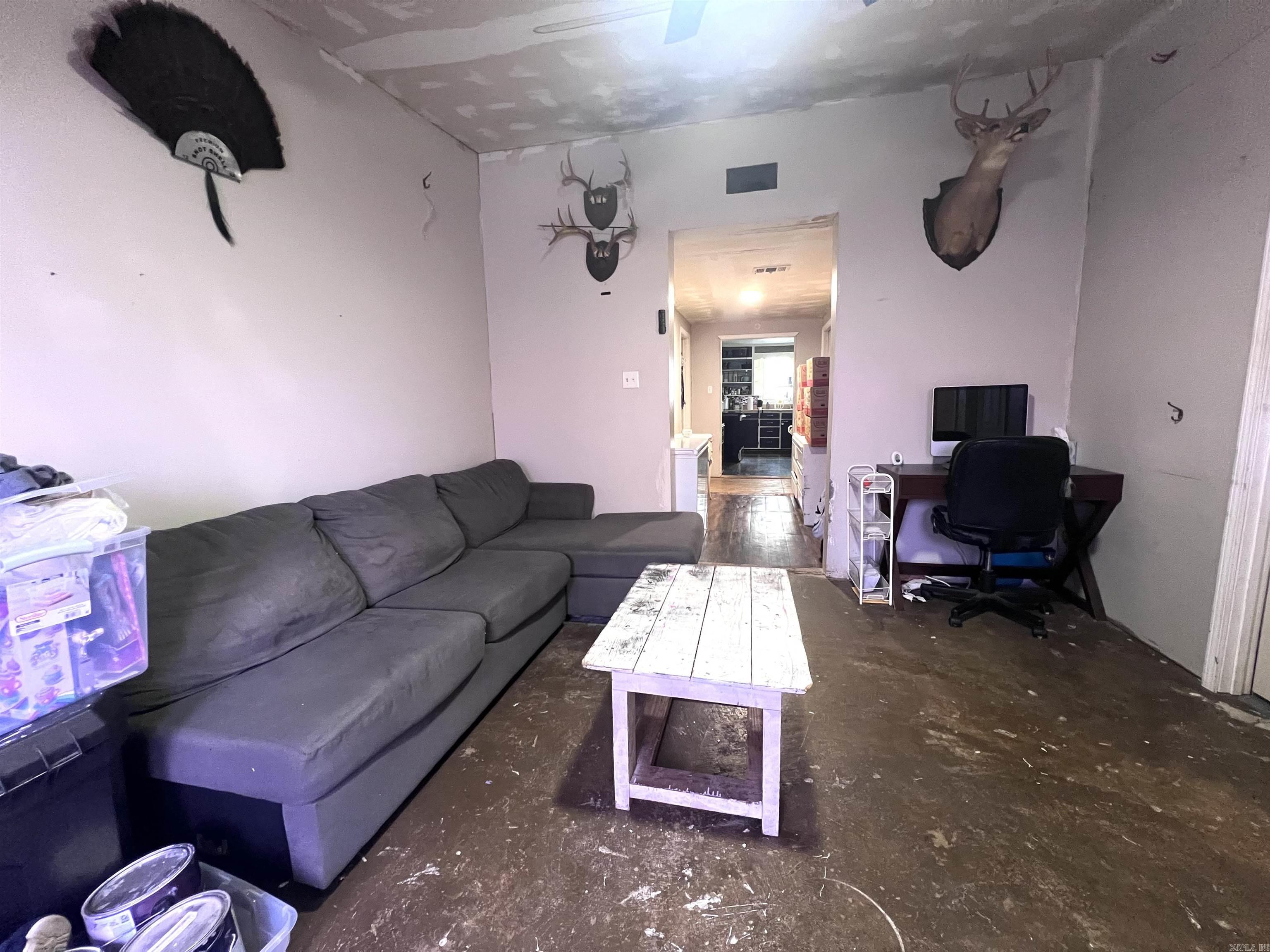 320 E 5th Street  Rector, AR