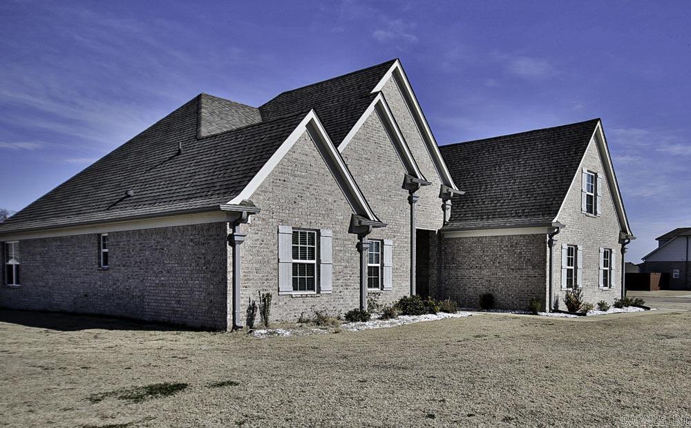 633 robinson Drive Marion, AR 72364