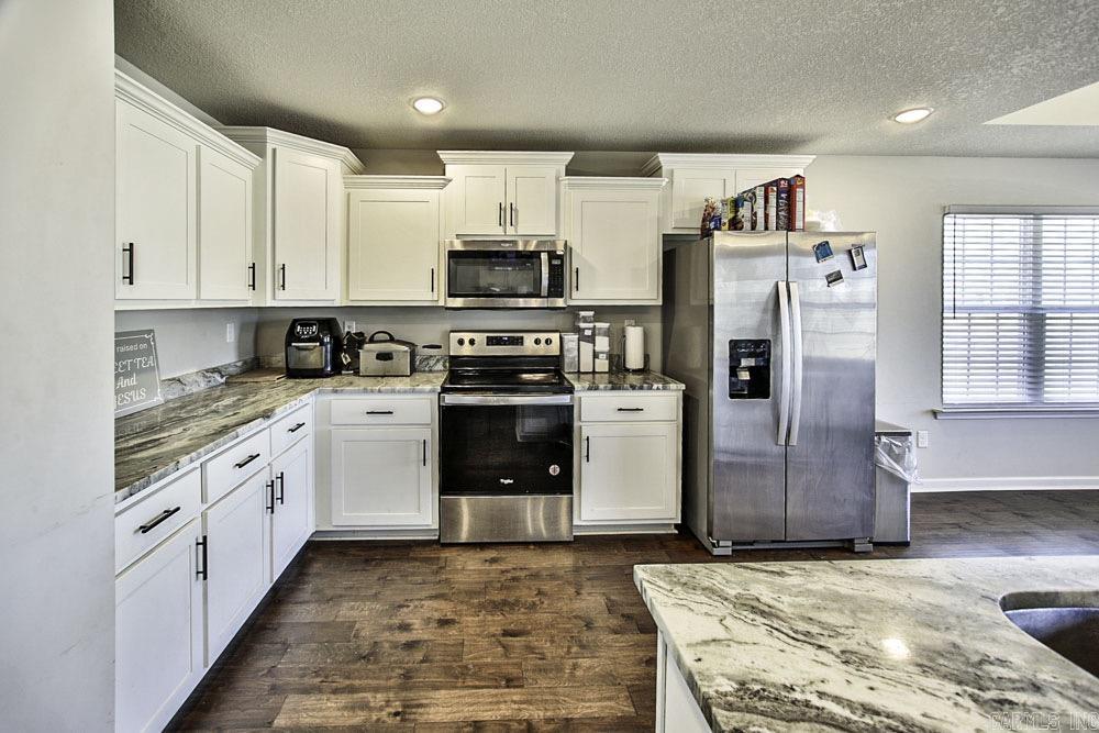 633 robinson Drive Marion, AR 72364