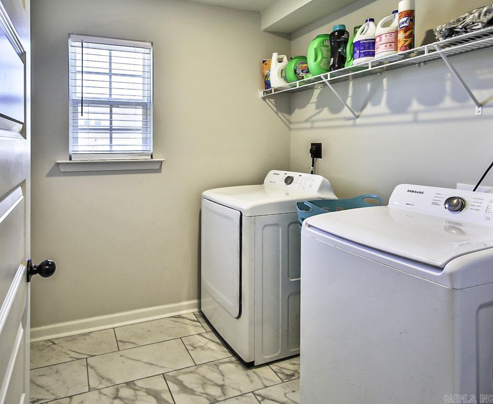 633 robinson Drive Marion, AR 72364