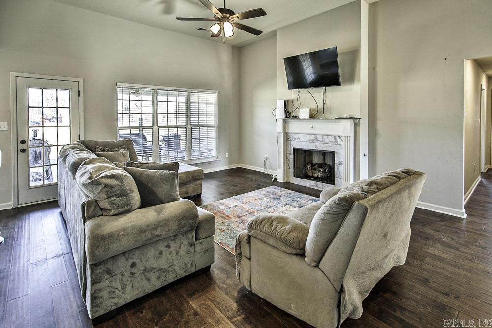 633 robinson Drive Marion, AR 72364