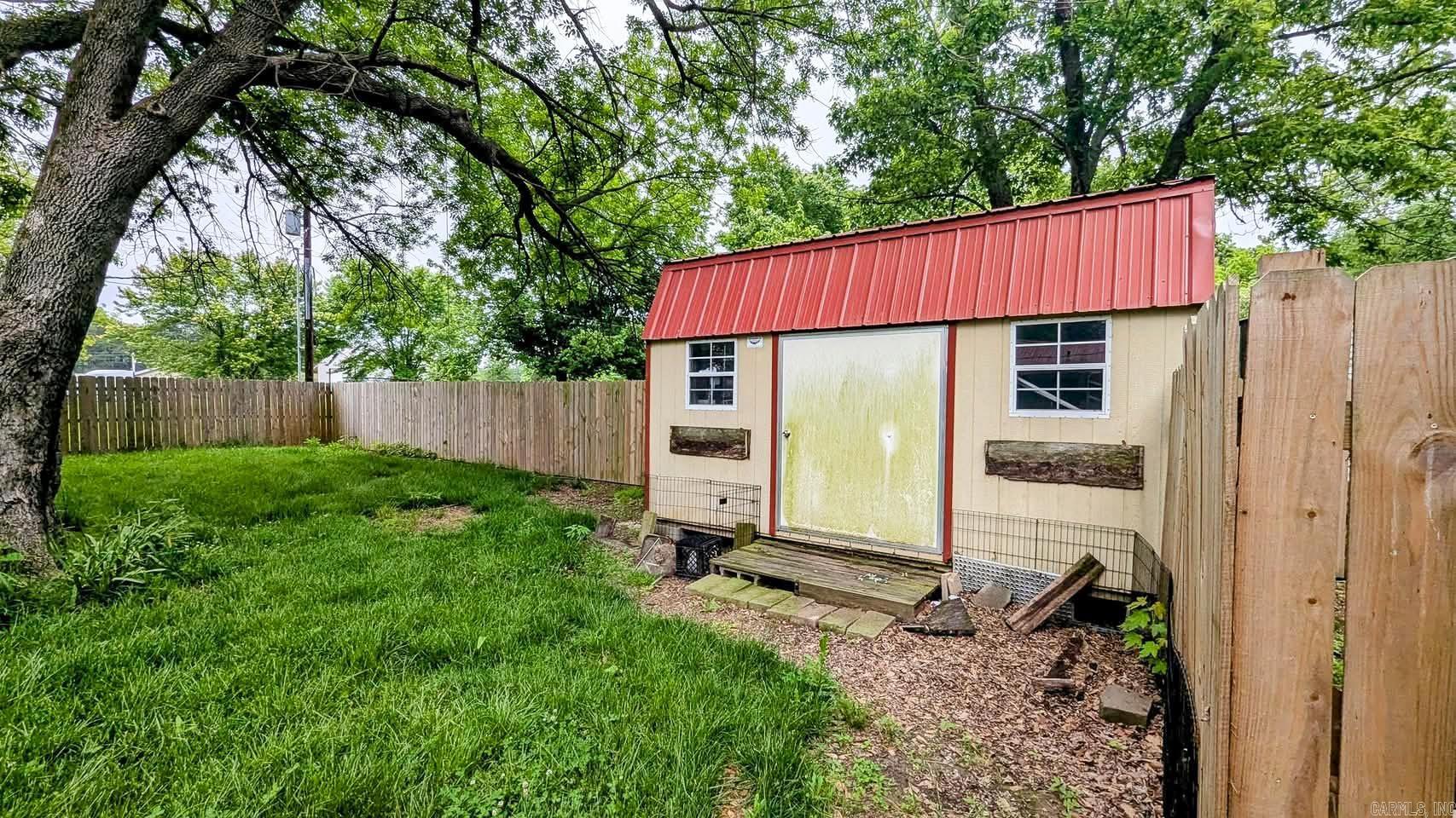 116  Combs  Tuckerman, AR