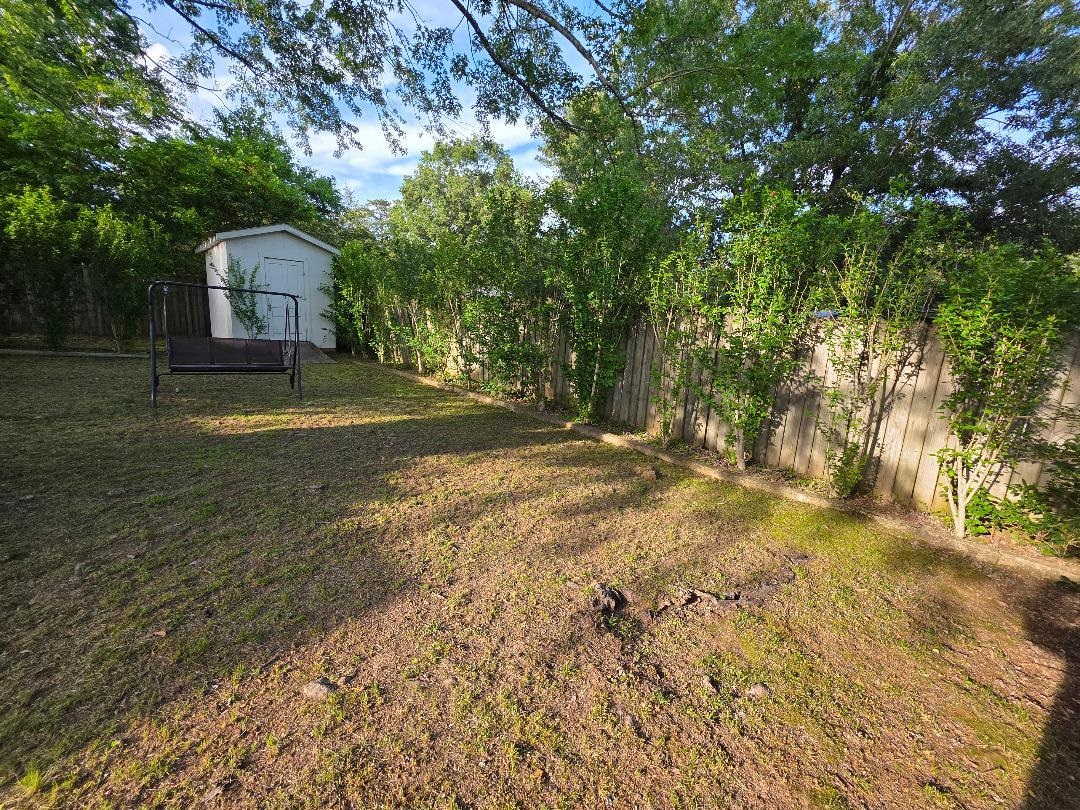 104 S Grover  Mountain View, AR