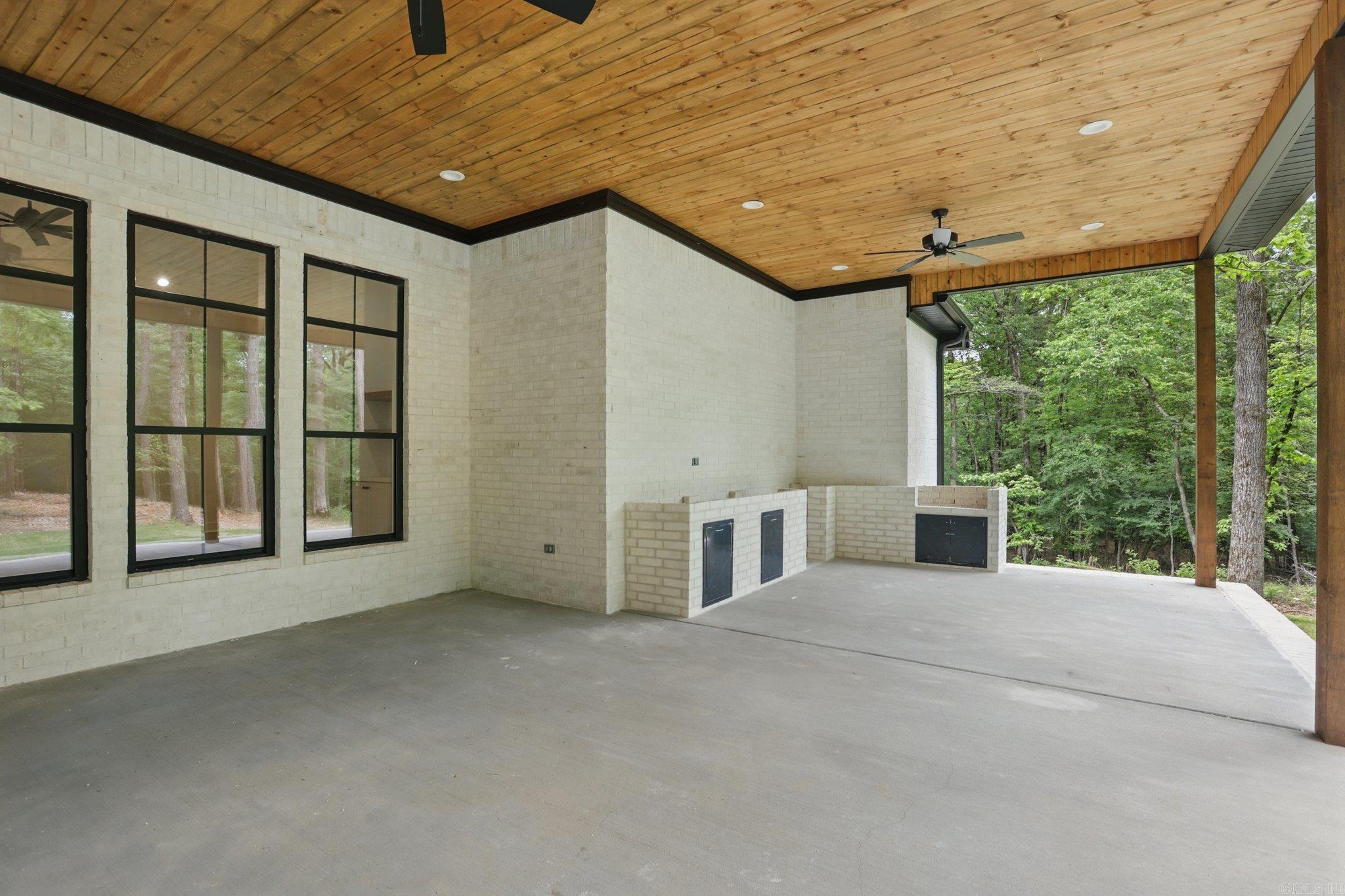 3016  Sunlight Cove  Alexander, AR