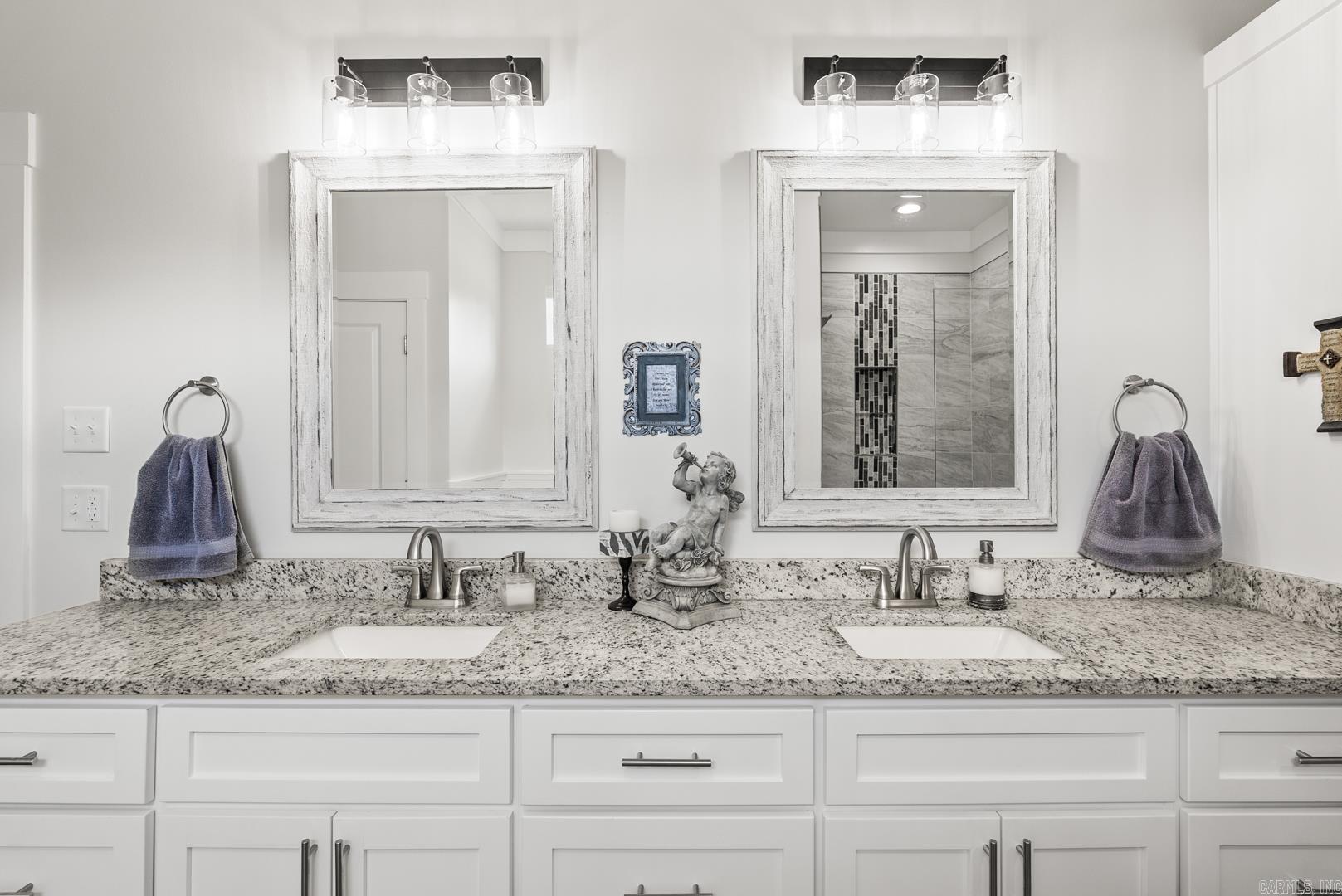 47  River Cliff  Mayflower, AR