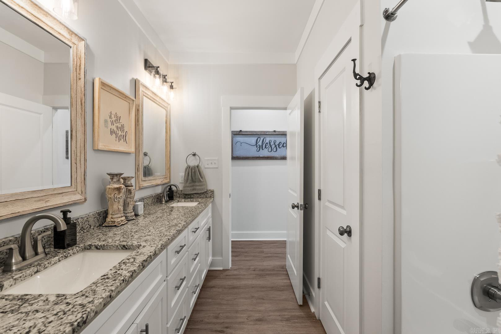 47  River Cliff  Mayflower, AR