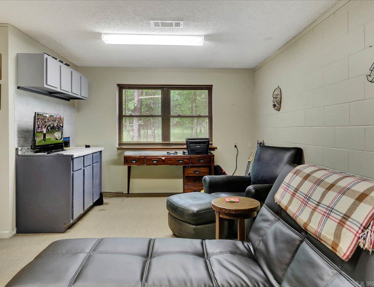 72  Pintuerero  Hot Springs Village, AR