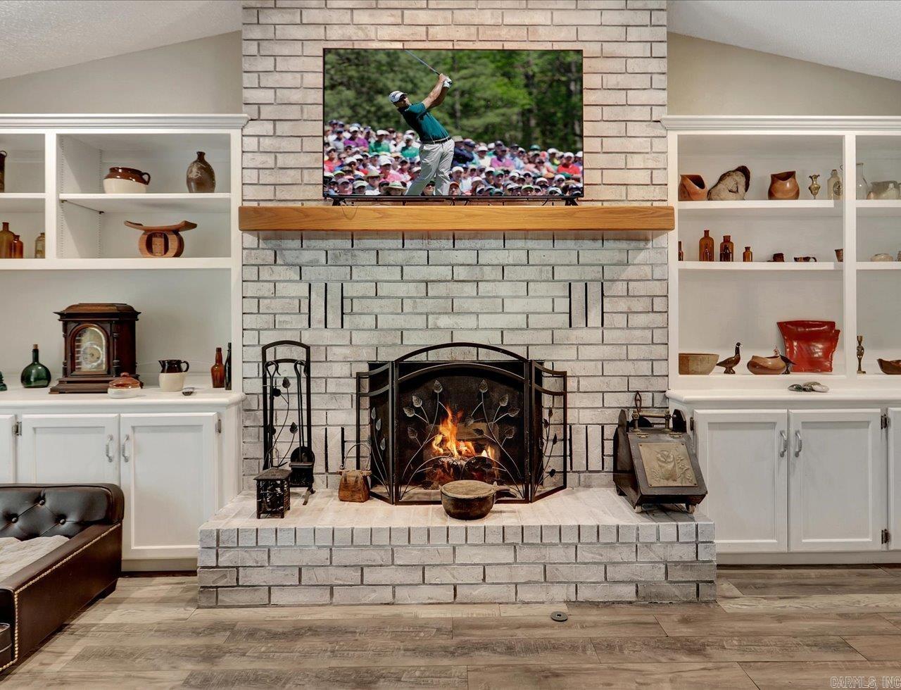 72  Pintuerero  Hot Springs Village, AR
