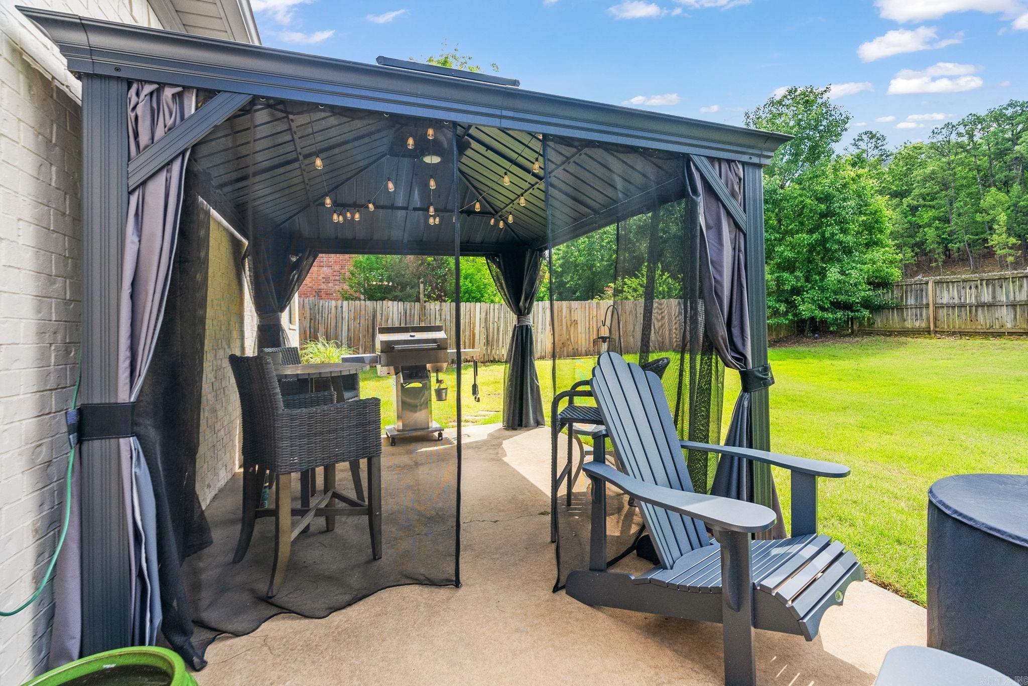 111 Summit Valley Circle Maumelle, AR 72113