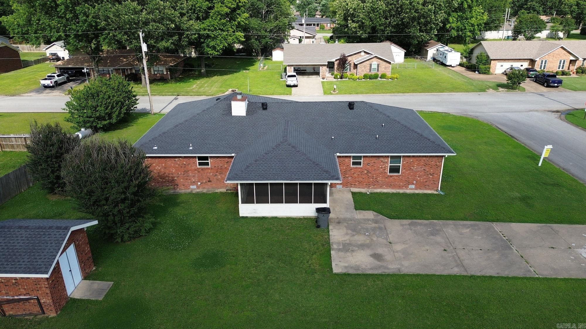 402  Bellwood Dr.  Paragould, AR