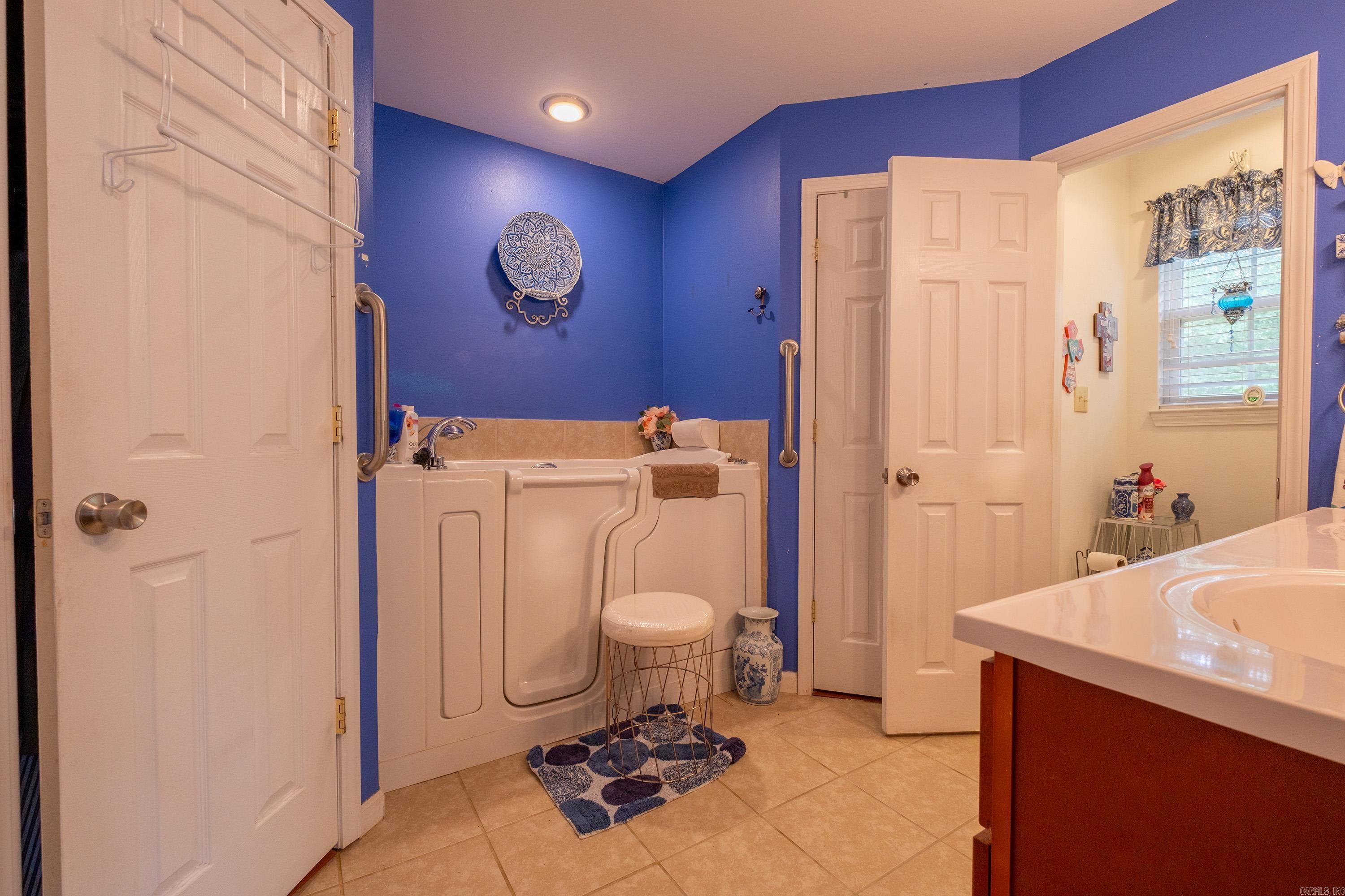 3218  McFadden  Pine Bluff, AR