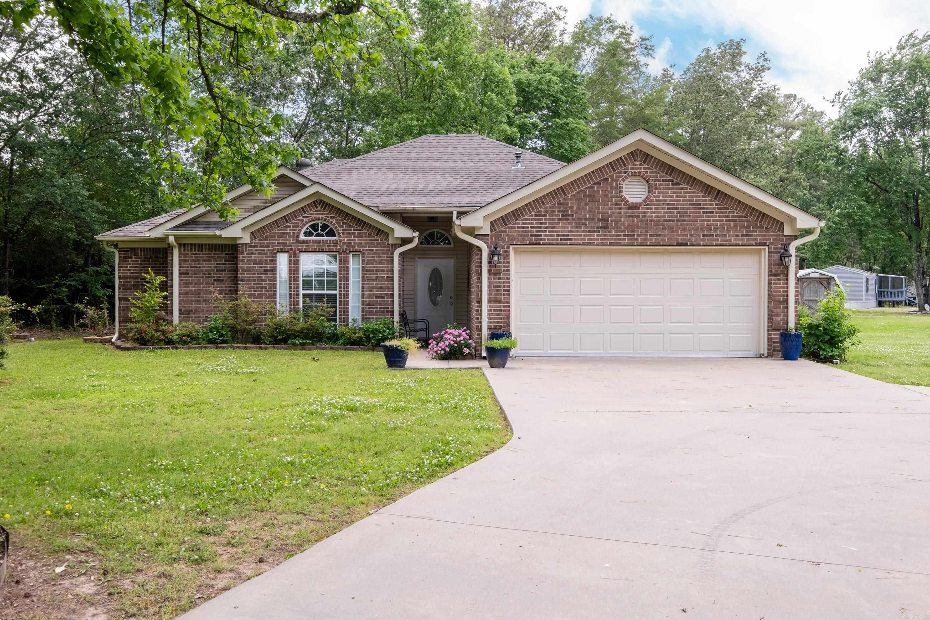 3218  McFadden  Pine Bluff, AR