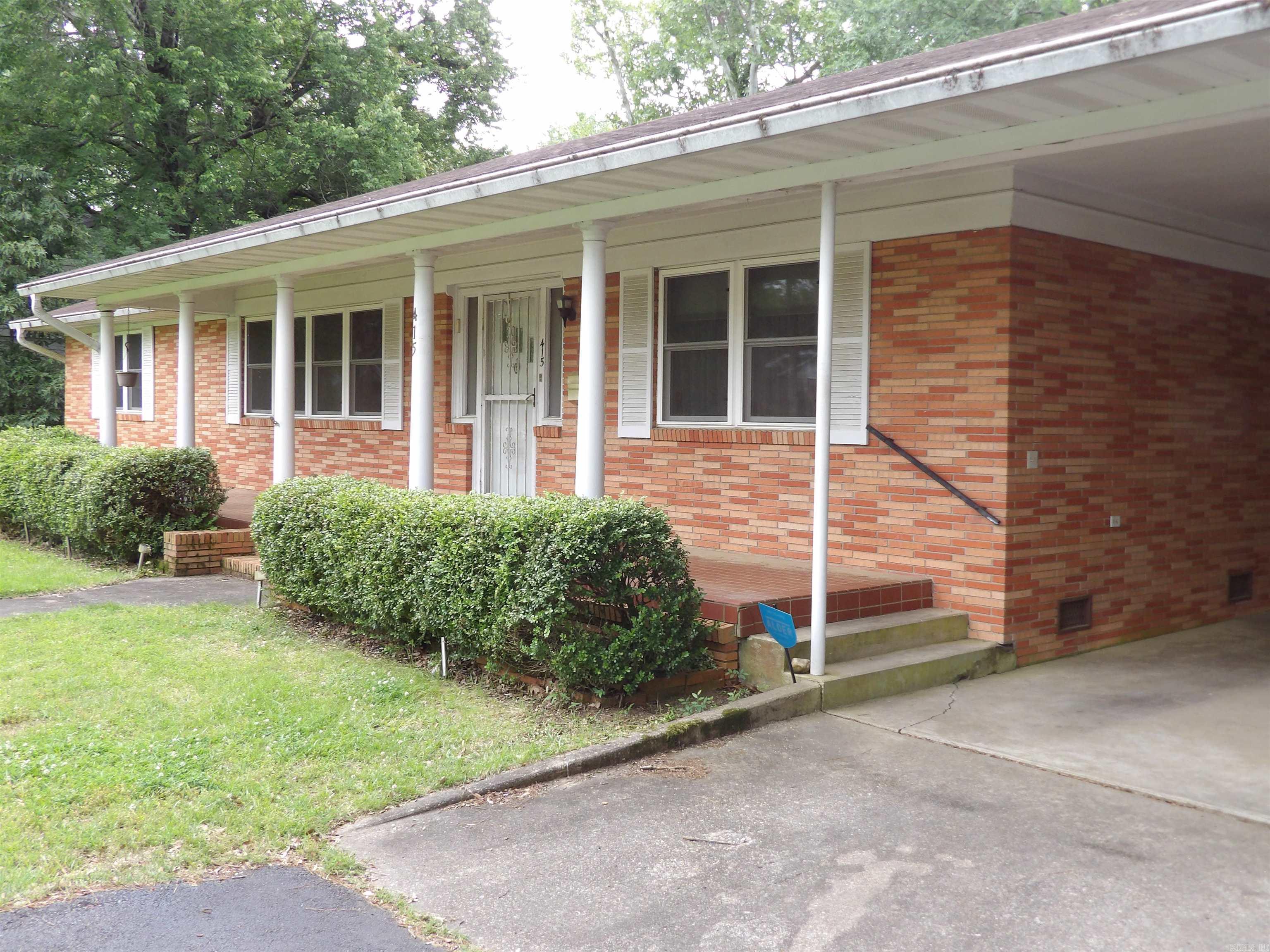 415 W Jefferson  Monticello, AR