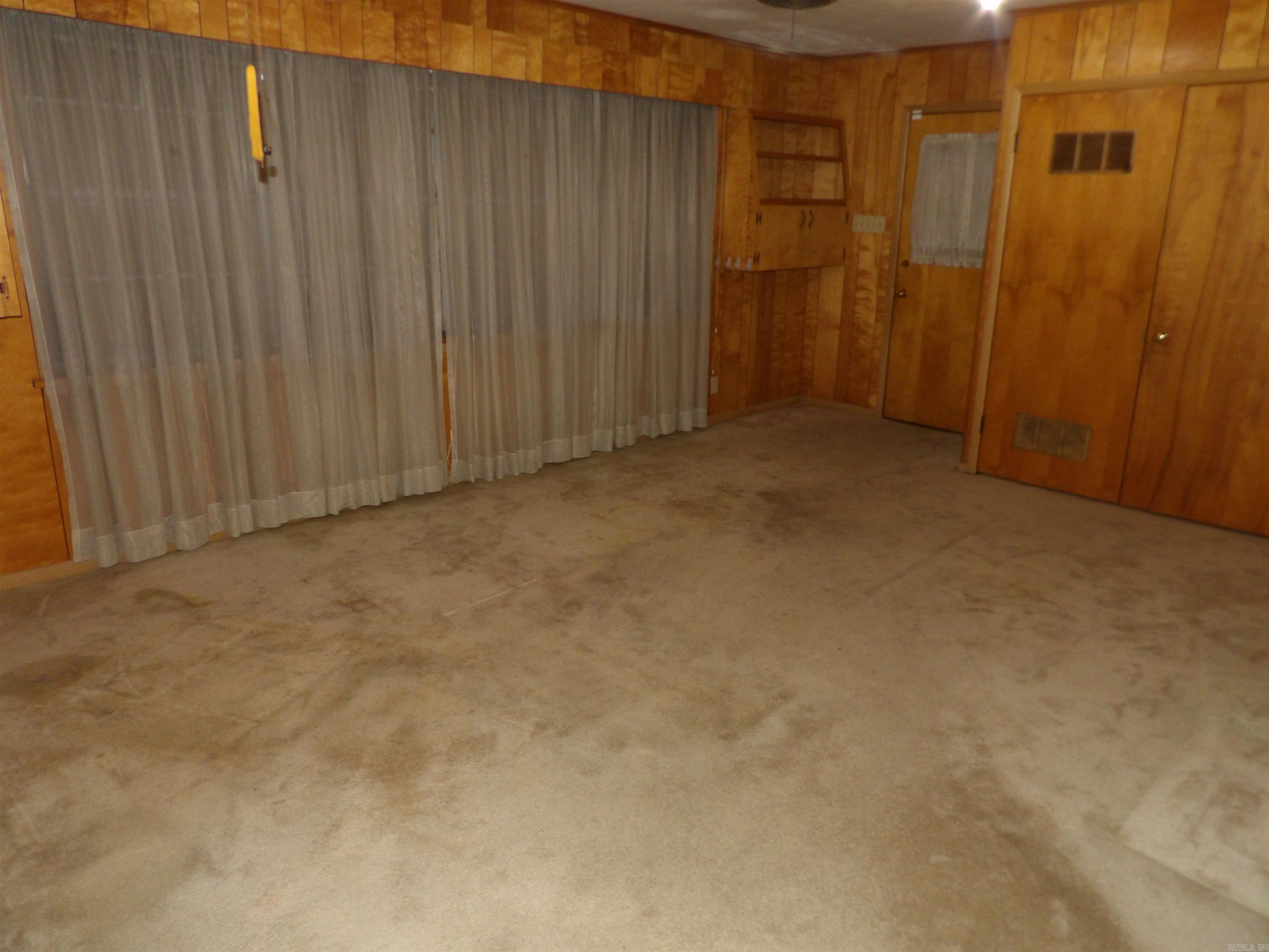 415 W Jefferson  Monticello, AR