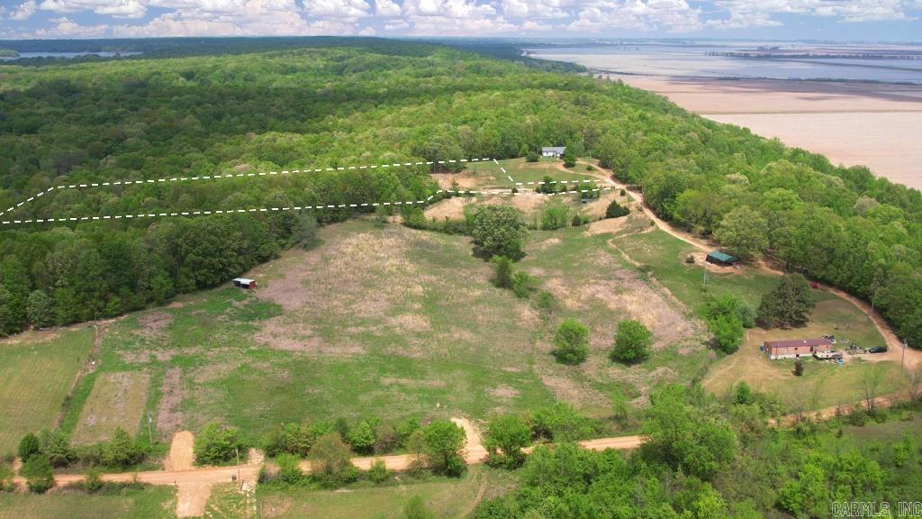 20962  Distress Creek  Harrisburg, AR