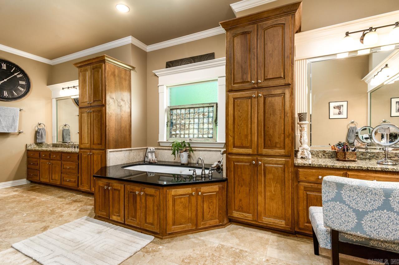 216  Seminole  Maumelle, AR
