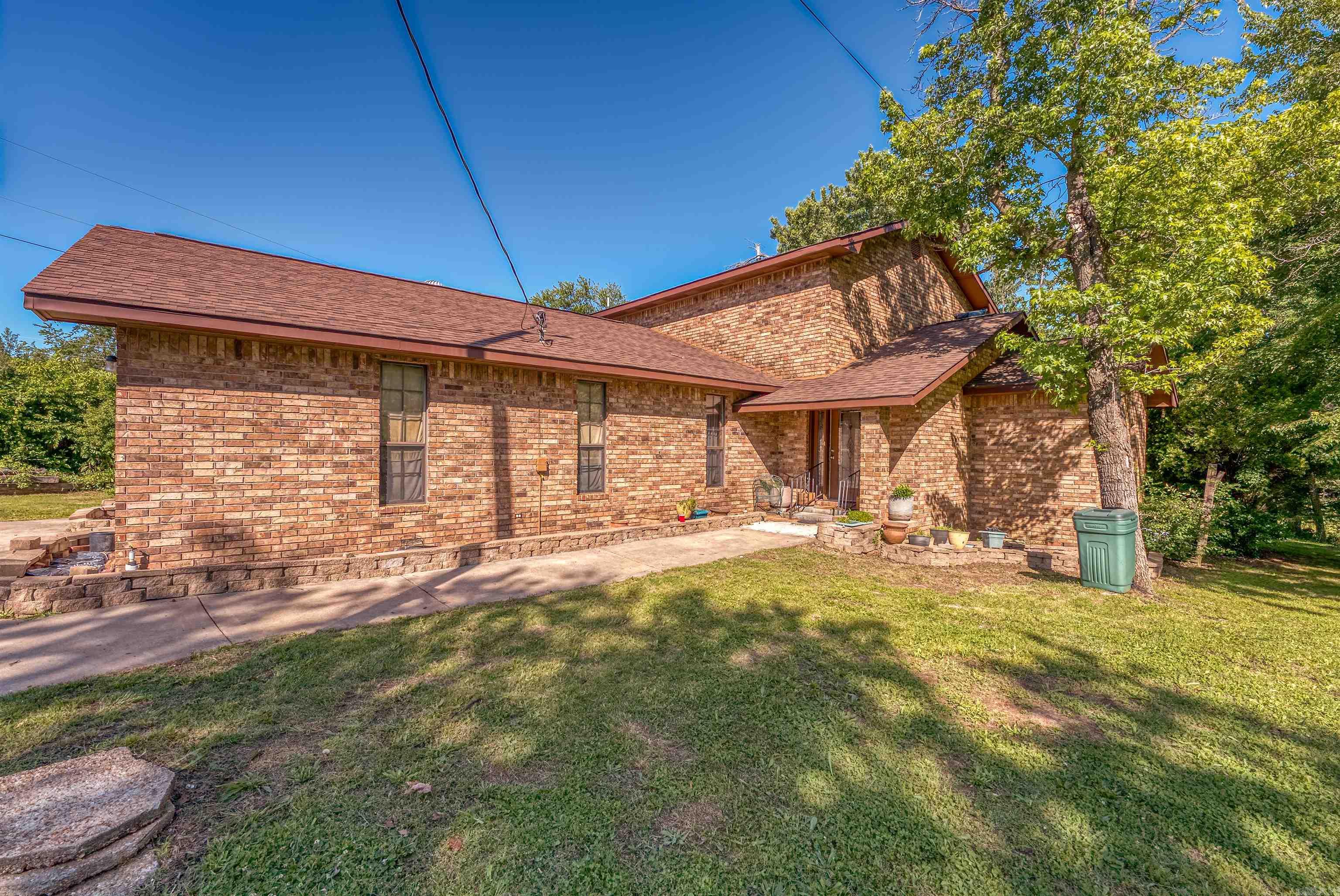 3641 N 27  Marshall, AR